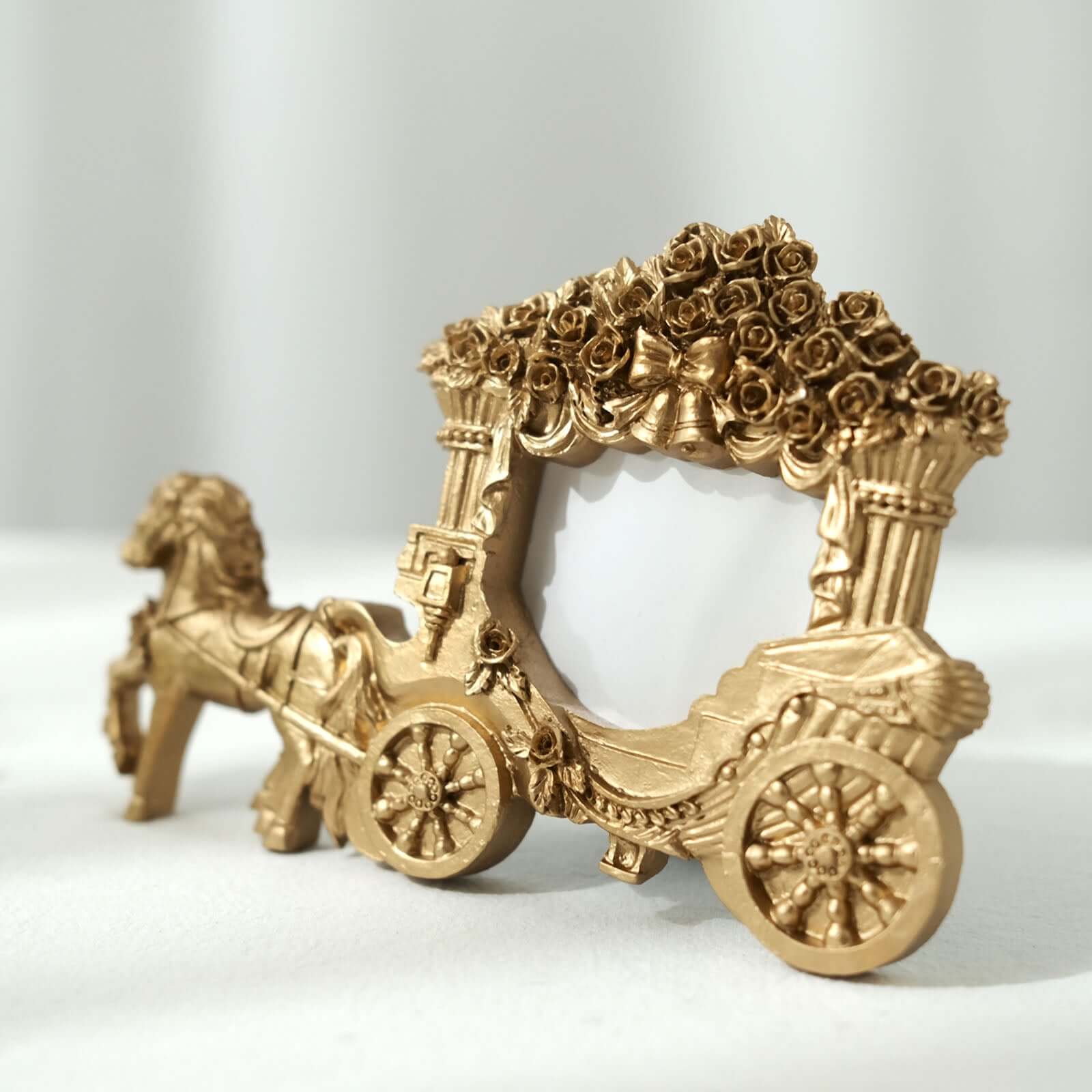 European-Style Gold Resin Horse Carriage Picture Frame - Ideal Place Card Holder & Wedding Party Favor