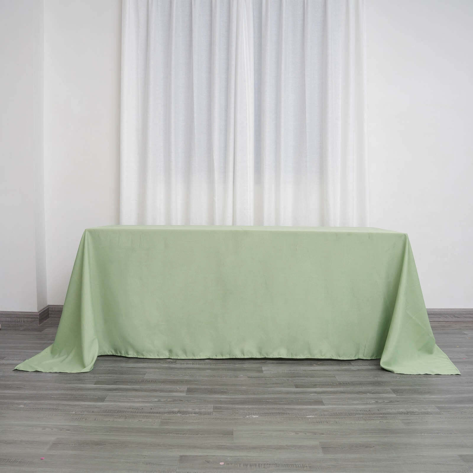 Seamless Wrinkle-Resistant Sage Green Polyester Rectangle Tablecloth 90x132