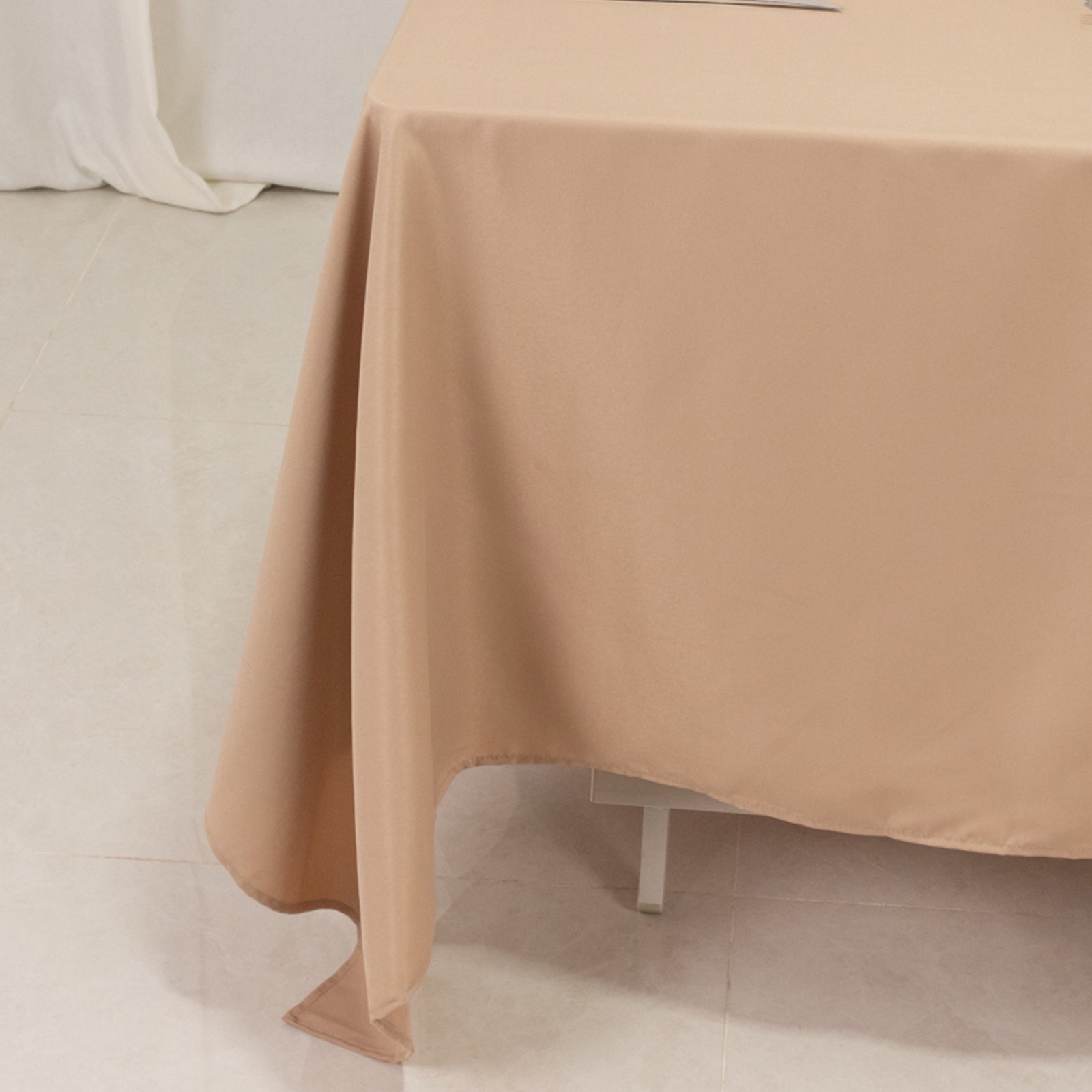 Hot Deal! 70x70 Nude 220GSM Wrinkle-Resistant Premium Polyester Square Table Cover