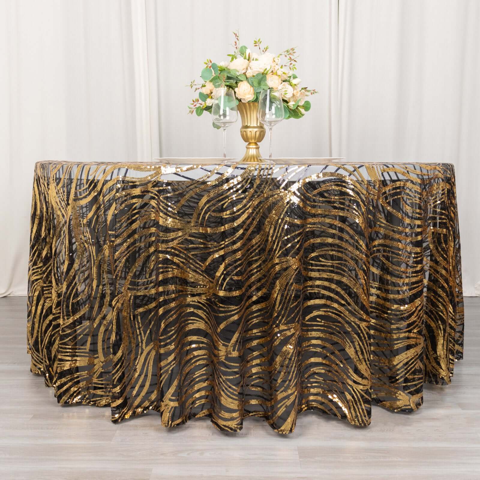 Sparkling Sequin Mesh 120-Inch Round Tablecloth in Black and Gold - Ideal for Events