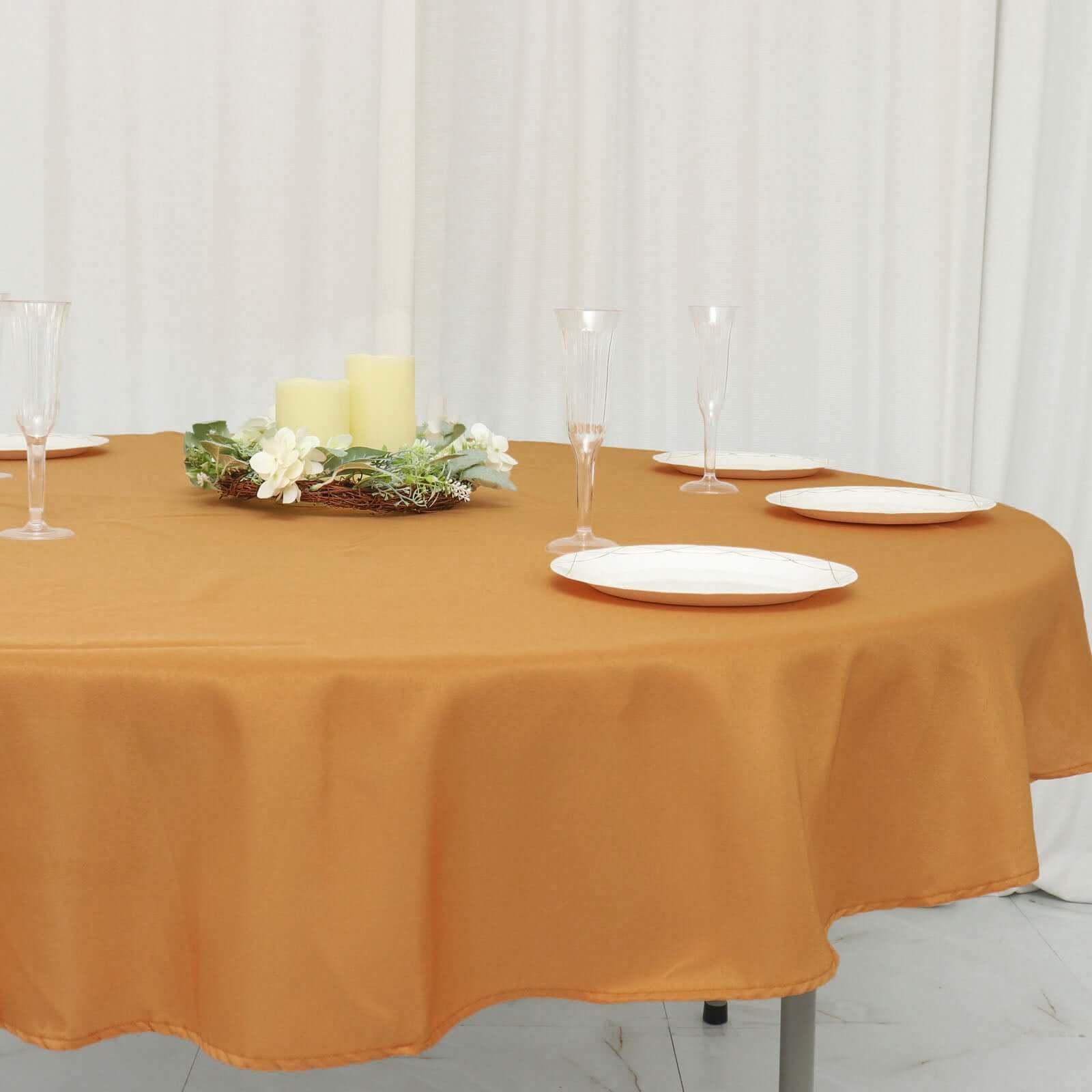 Gold 70-Inch Polyester Round Tablecloth - Durable, Wrinkle-Resistant for Daily Use