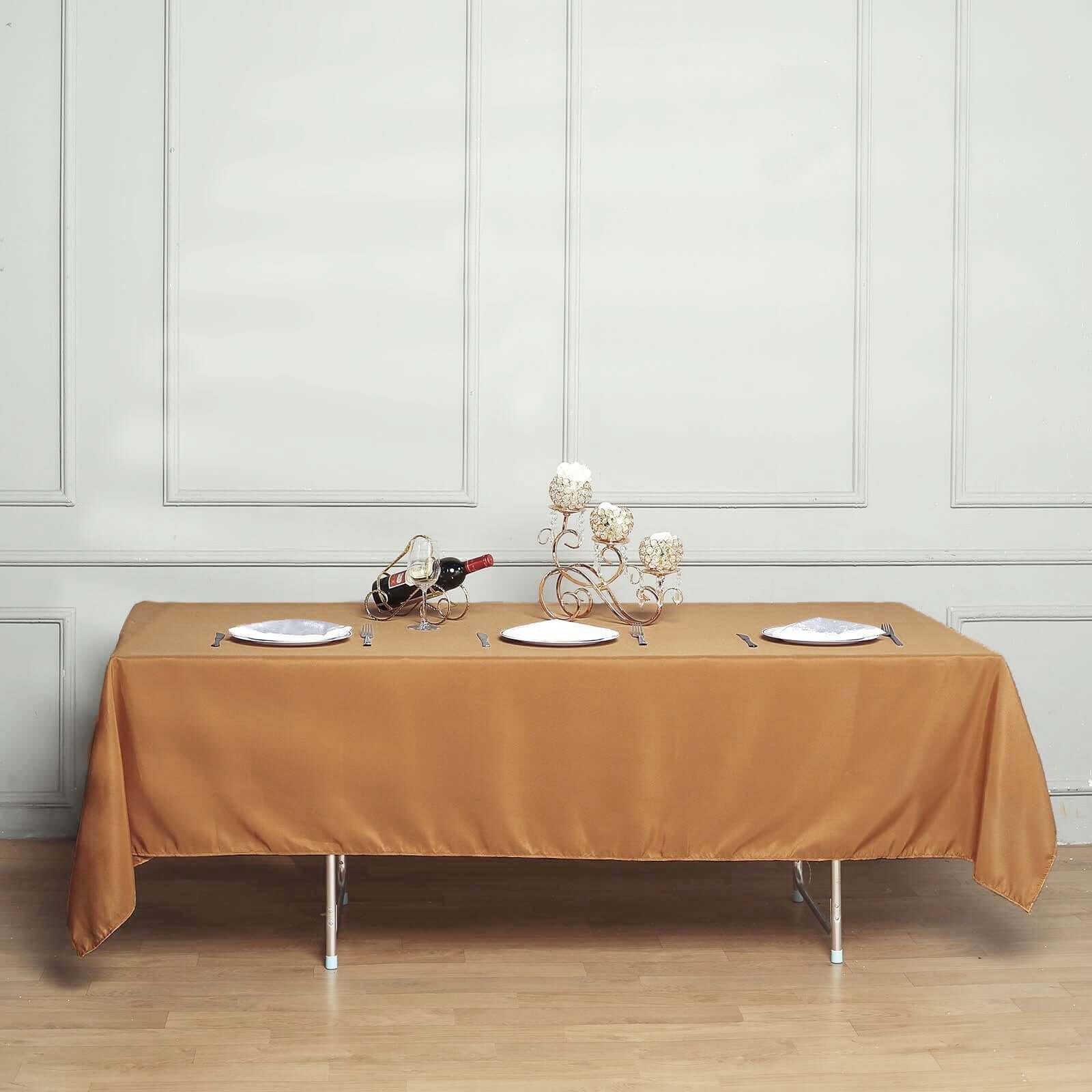 Gold 60x102 Polyester Rectangle Tablecloth - Stylish & Durable for Special Occasions