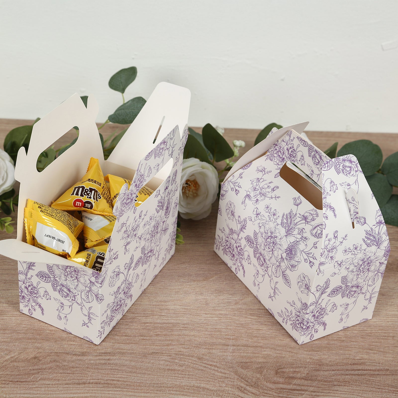25-Pack Matte Lavender and White French Toile Pattern Candy Tote Gable Boxes in Cardstock