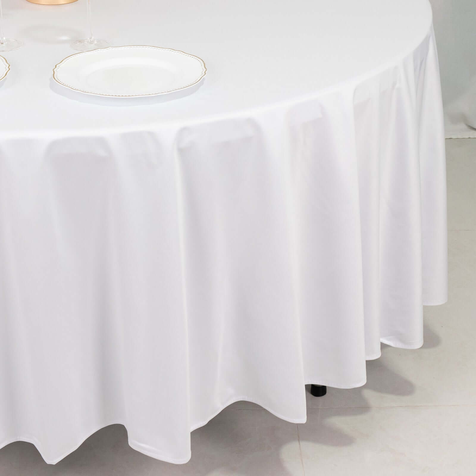 Premium Wrinkle-Free & Stain-Resistant White Scuba Round 108 Tablecloth for Elegant Events