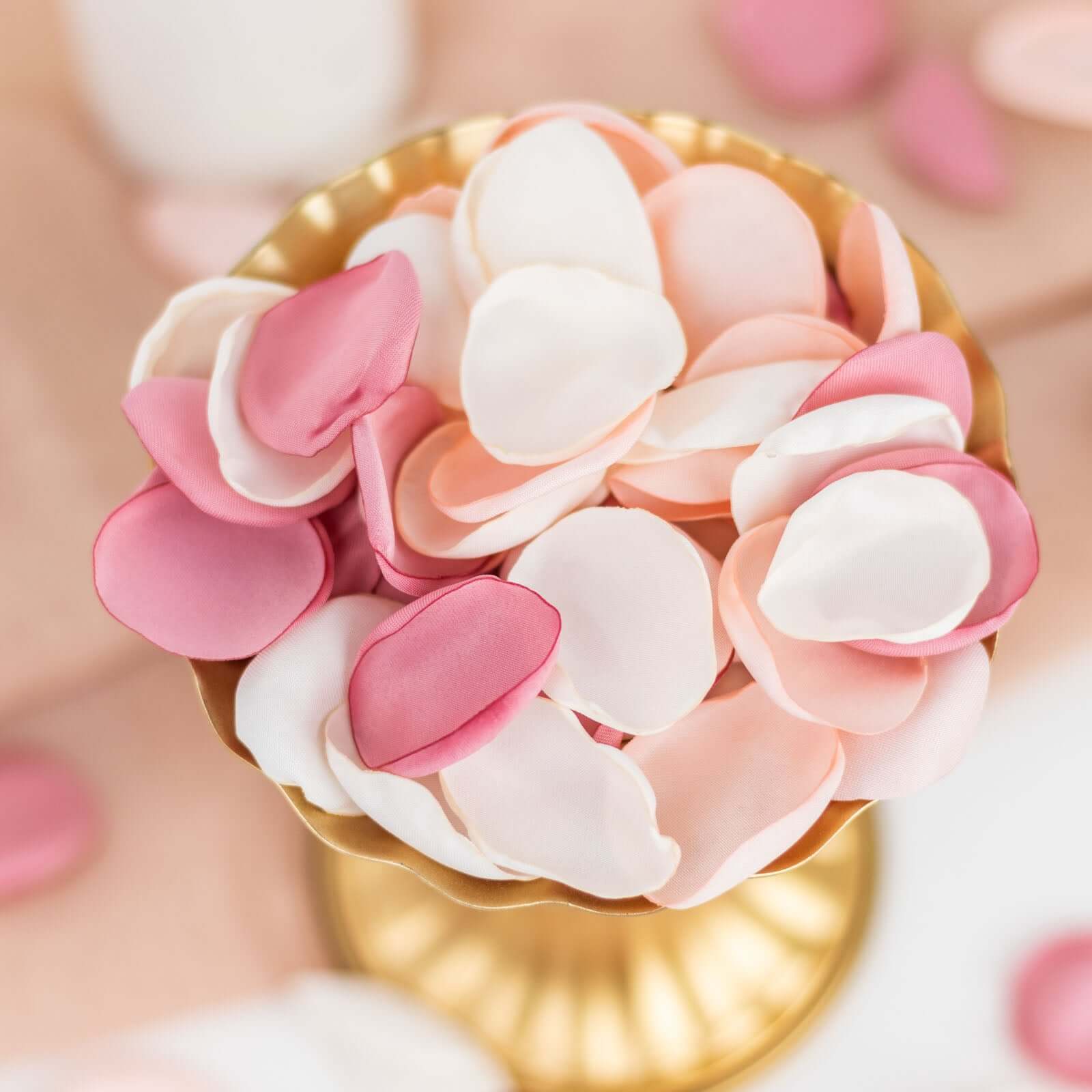 400-Piece Blush Mix Matte Silk Round Rose Petal Confetti for Event Decor