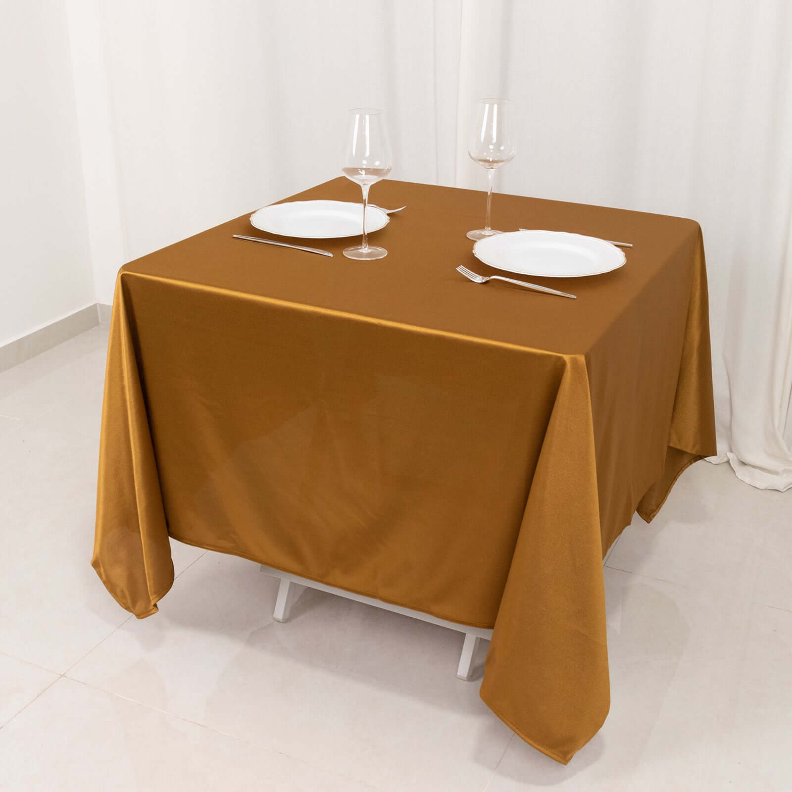 Premium Gold Shimmer 70x70 Scuba Square Tablecloth - Wrinkle-Free & Stain-Resistant