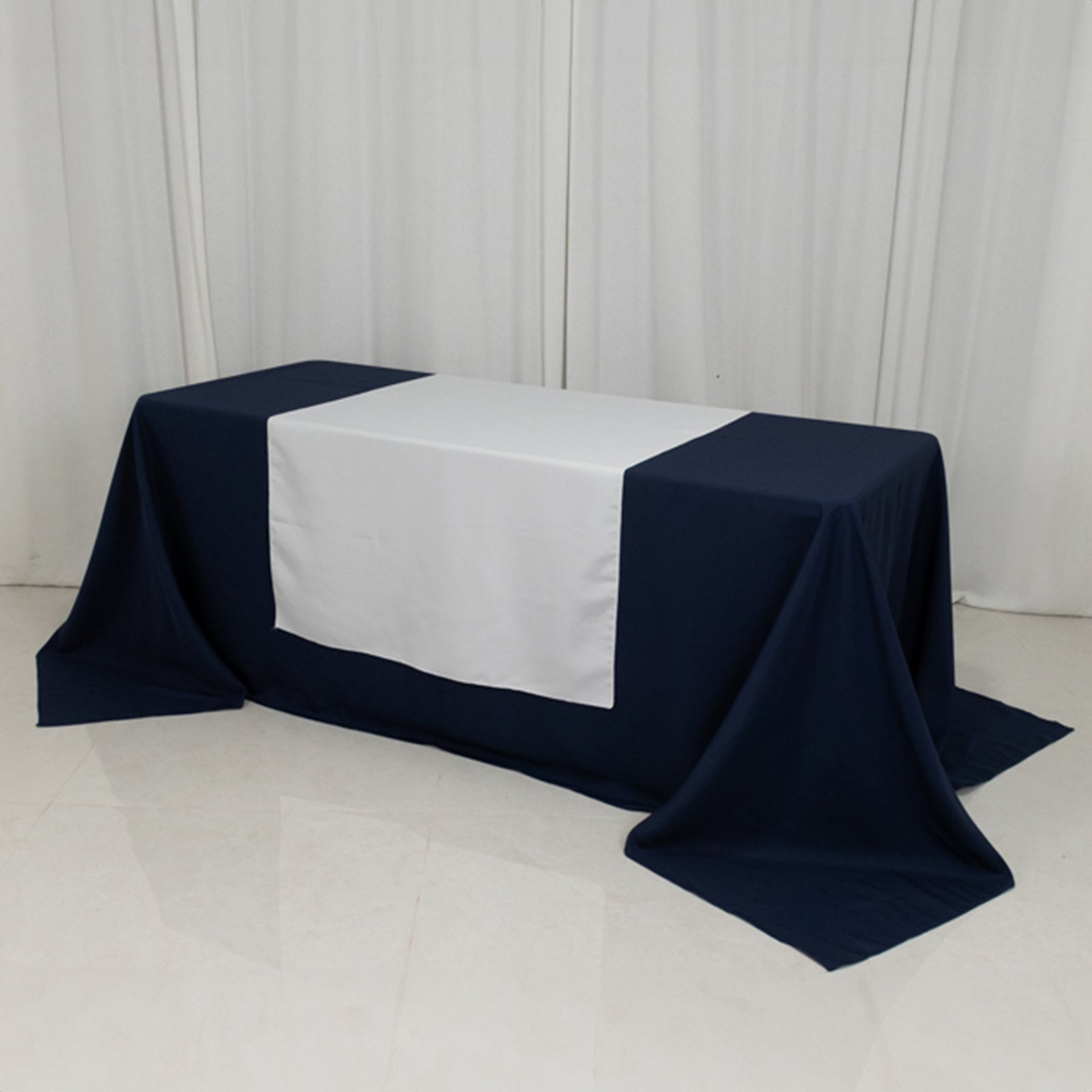 Durable White Polyester 36x72 Table Runner for Trade Shows