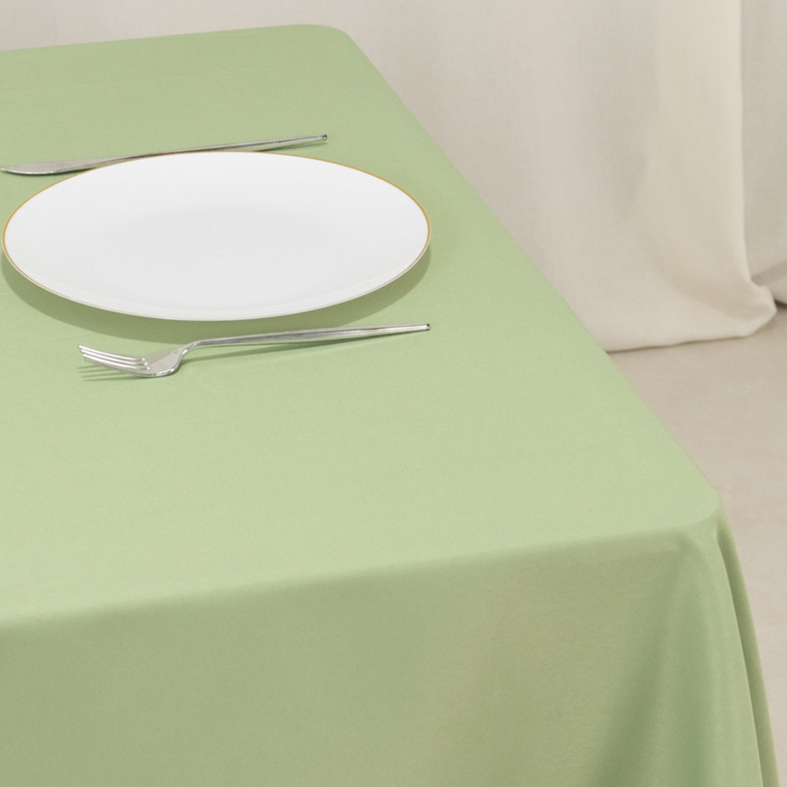 Hot Sale! Sage Green 70x70 Square Polyester Table Overlay 220GSM Wrinkle-Resistant Tablecloth