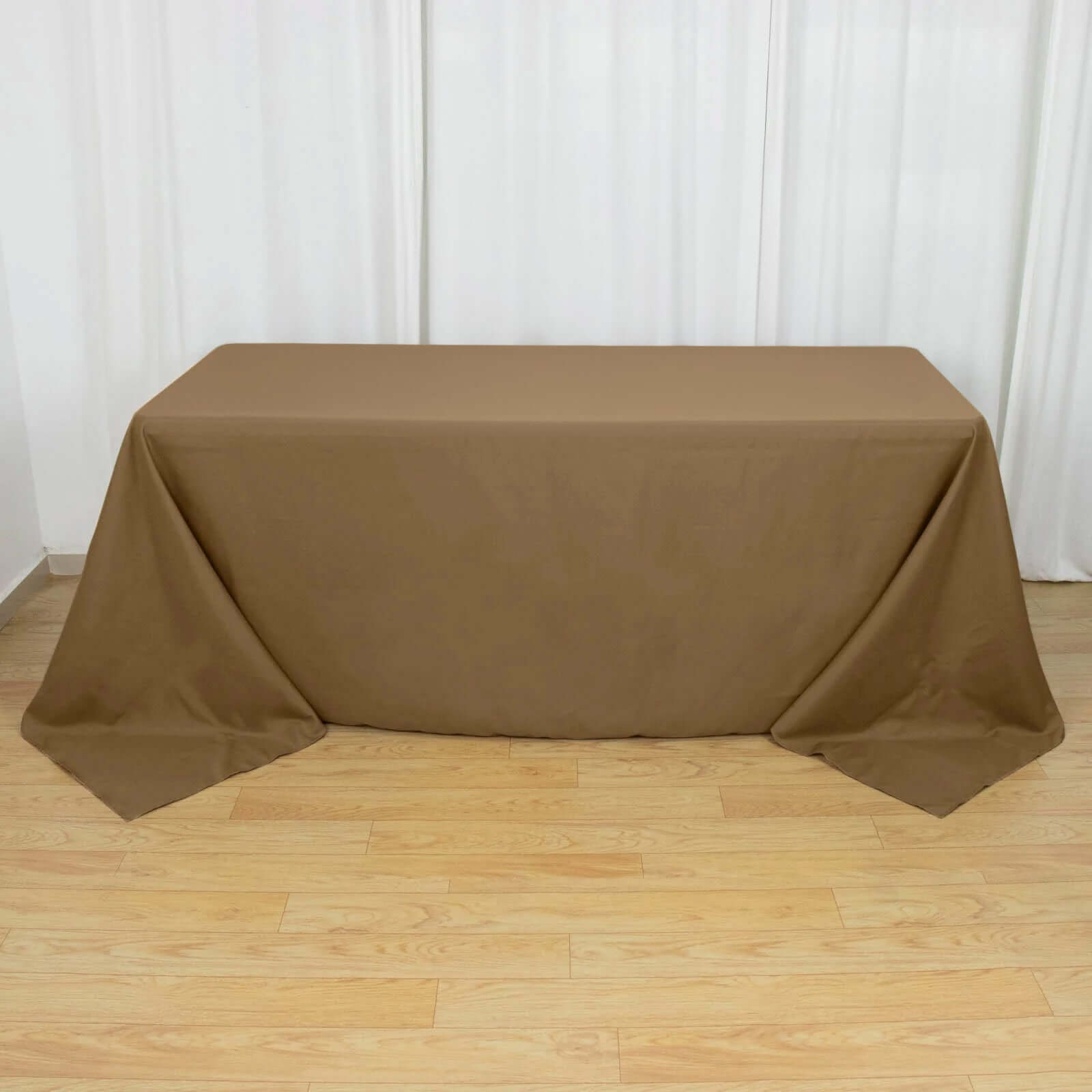 Get This Seamless, Wrinkle-Resistant 90x132 Polyester Rectangle Taupe Tablecloth Now!