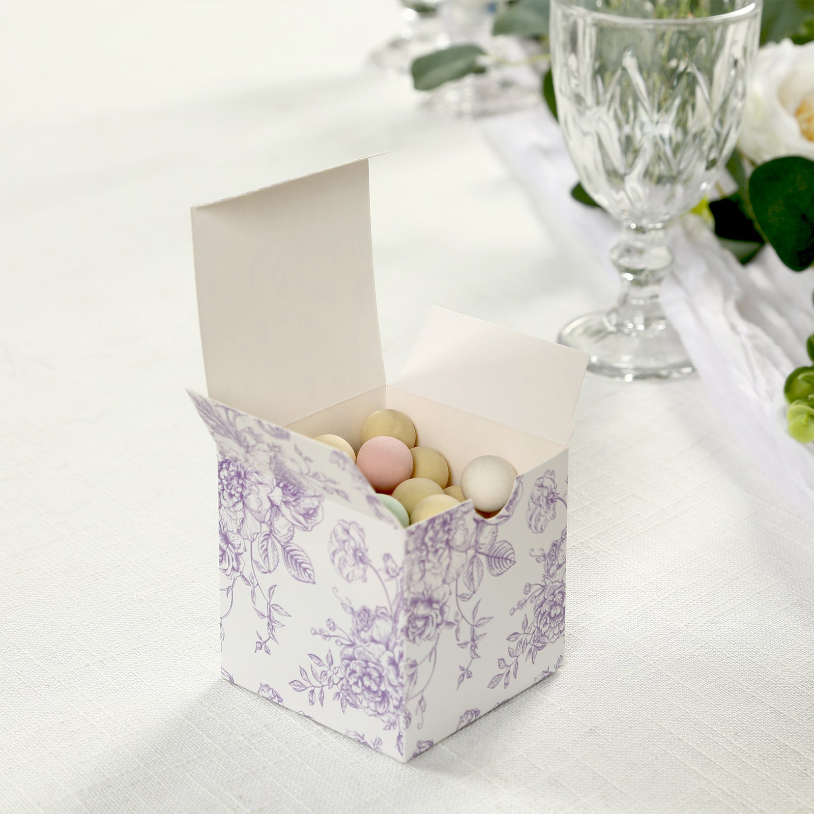 25-Piece Matte Lavender and White French Toile Pattern Cardstock Candy Favor Boxes - 3x3