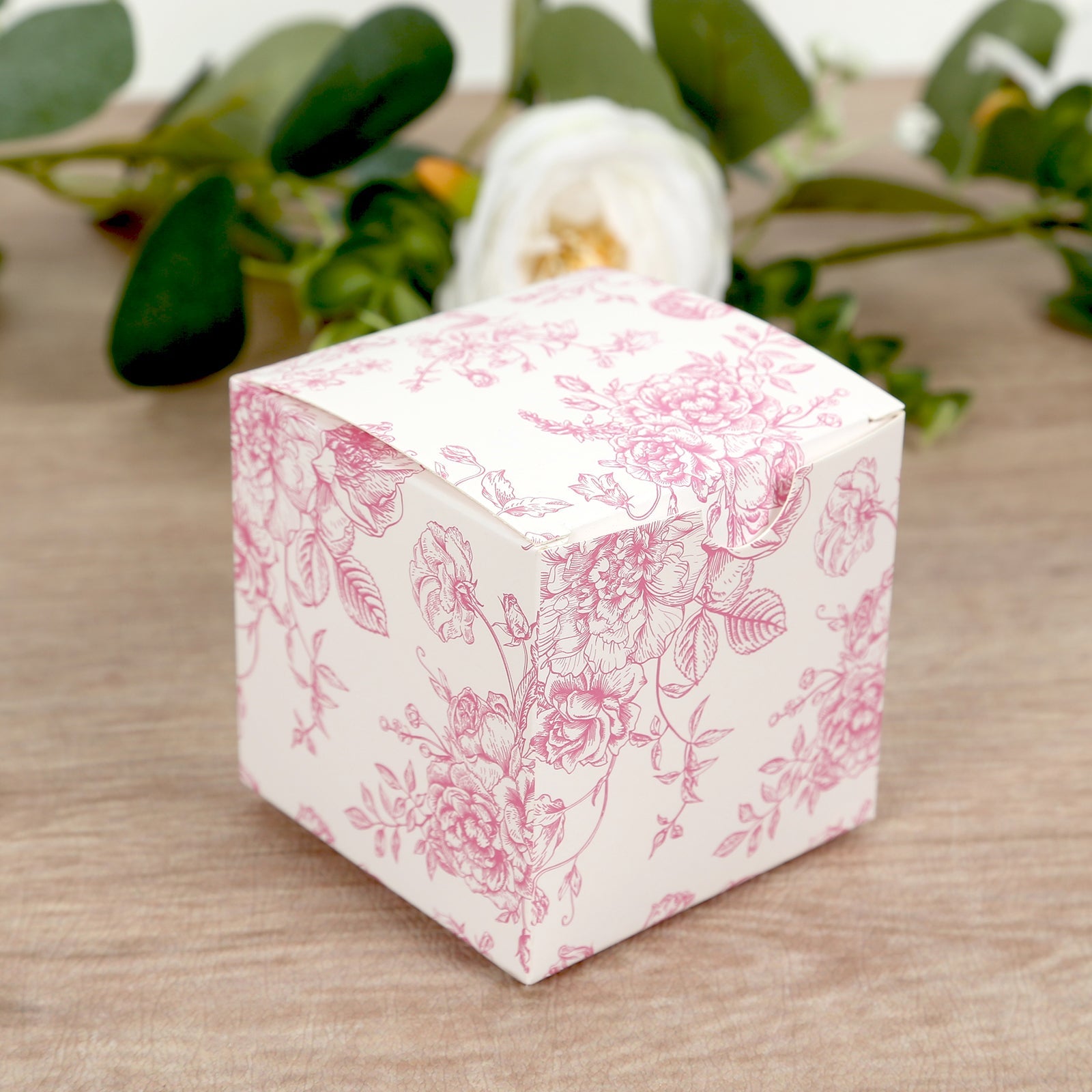 25-Pack French Toile Pattern Matte Pink and White Cardstock Candy Favor Boxes, 3x3 - Perfect for Parties