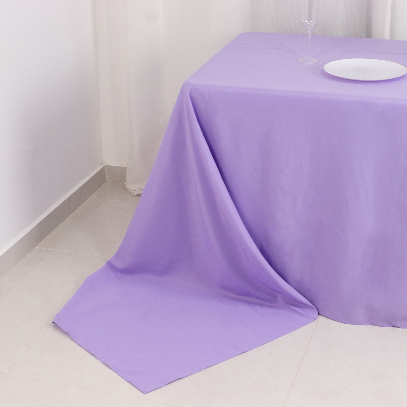 Seamless 220GSM Stain-Resistant Lavender Lilac Premium Polyester Rectangle Tablecloth 90x156