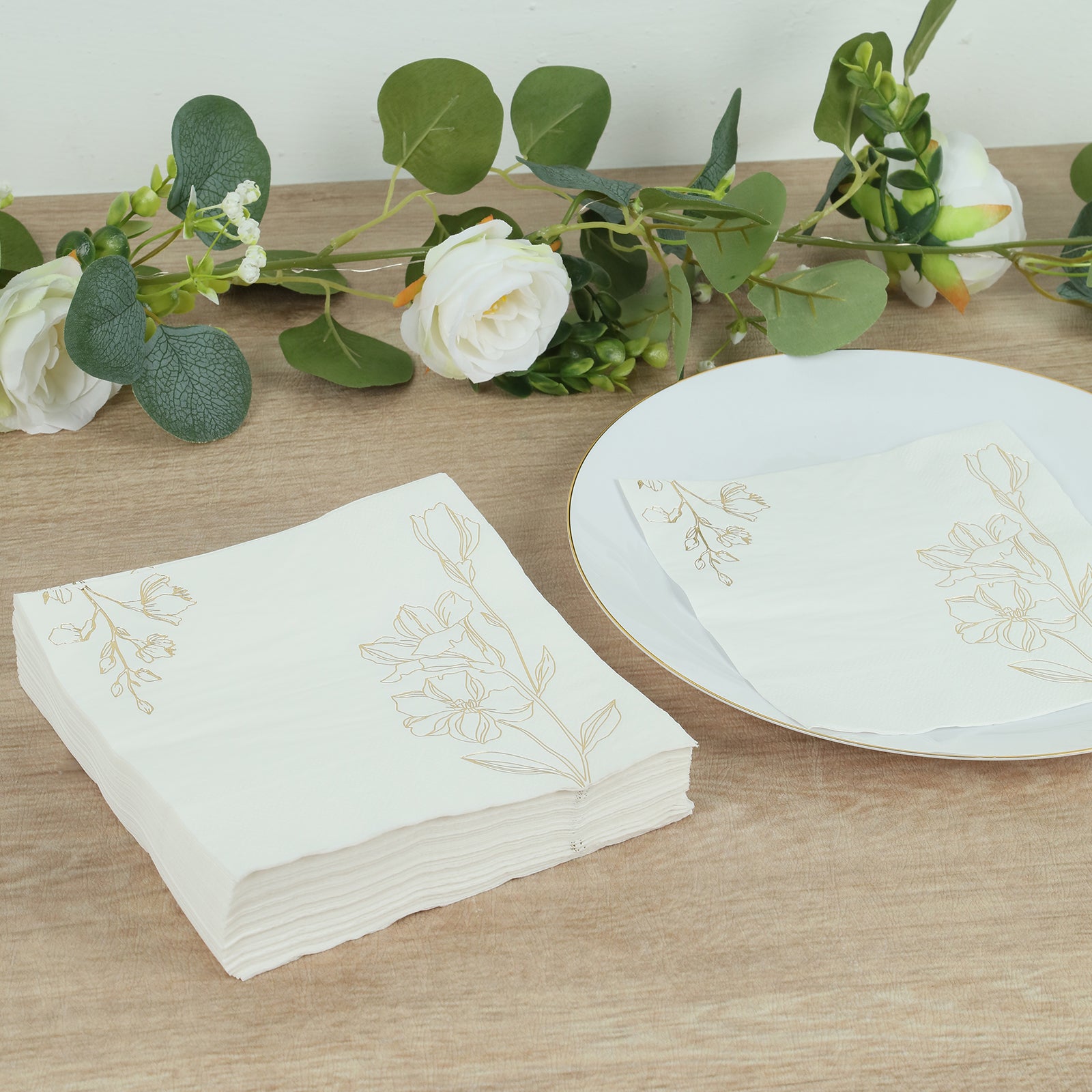 50-Pack 2-Ply Absorbent White Paper Cocktail Napkins with Gold Lily Flower Prints