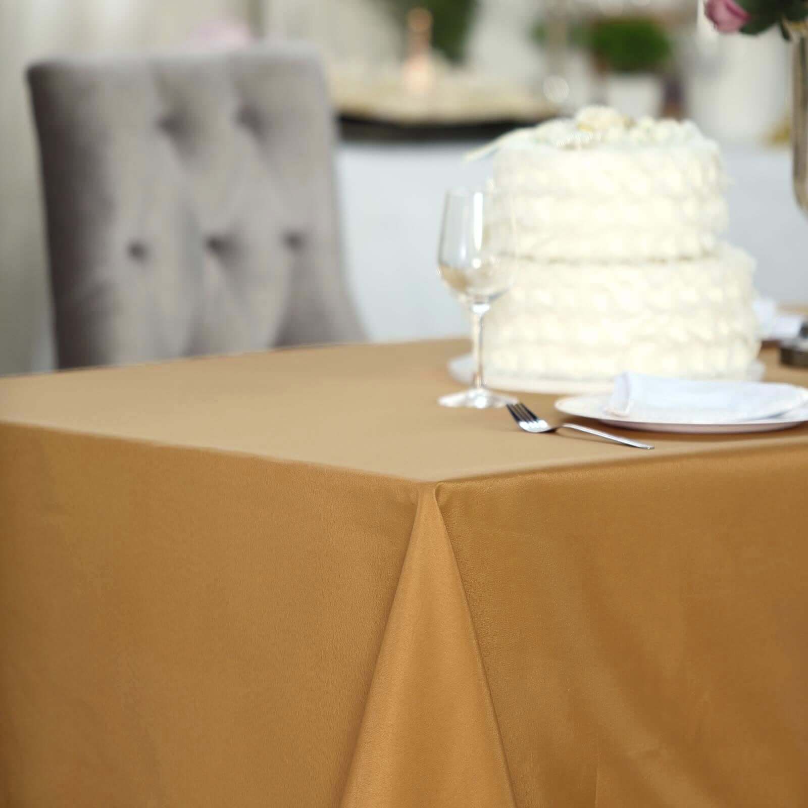 Gold 60x102 Polyester Rectangle Tablecloth - Stylish & Durable for Special Occasions
