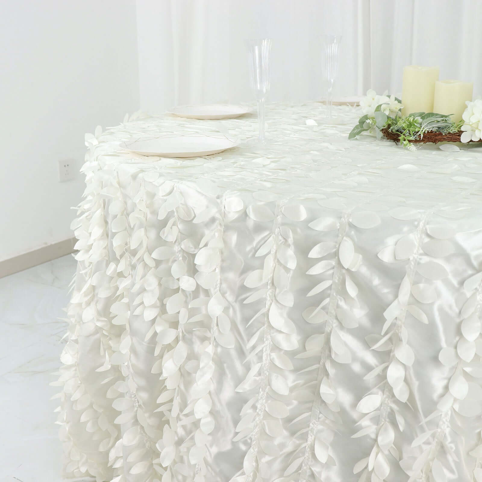 Ivory 132' Taffeta Round Tablecloth with Stunning 3D Leaf Petal Design