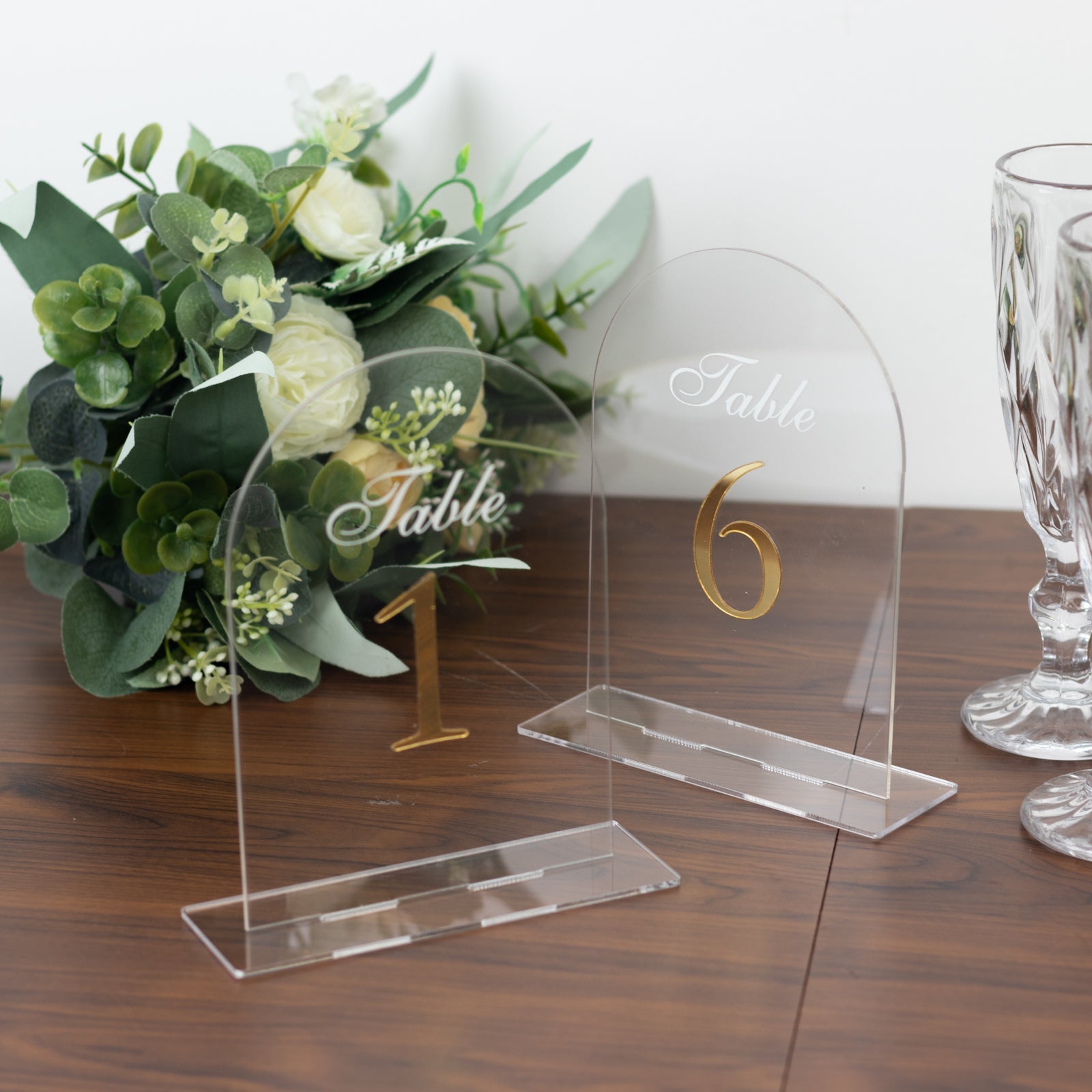 Hot Sale! Transparent Acrylic Wedding Reception Table Numbers 1 - 10 with Gold Print and Stands