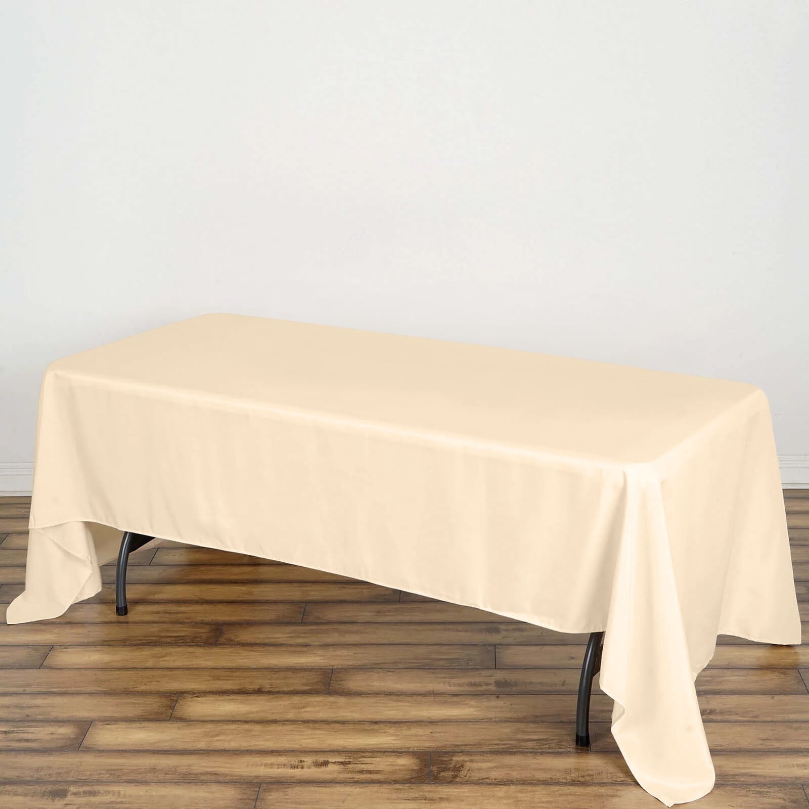Beige 60x126 Wrinkle-Resistant Polyester Rectangle Tablecloth