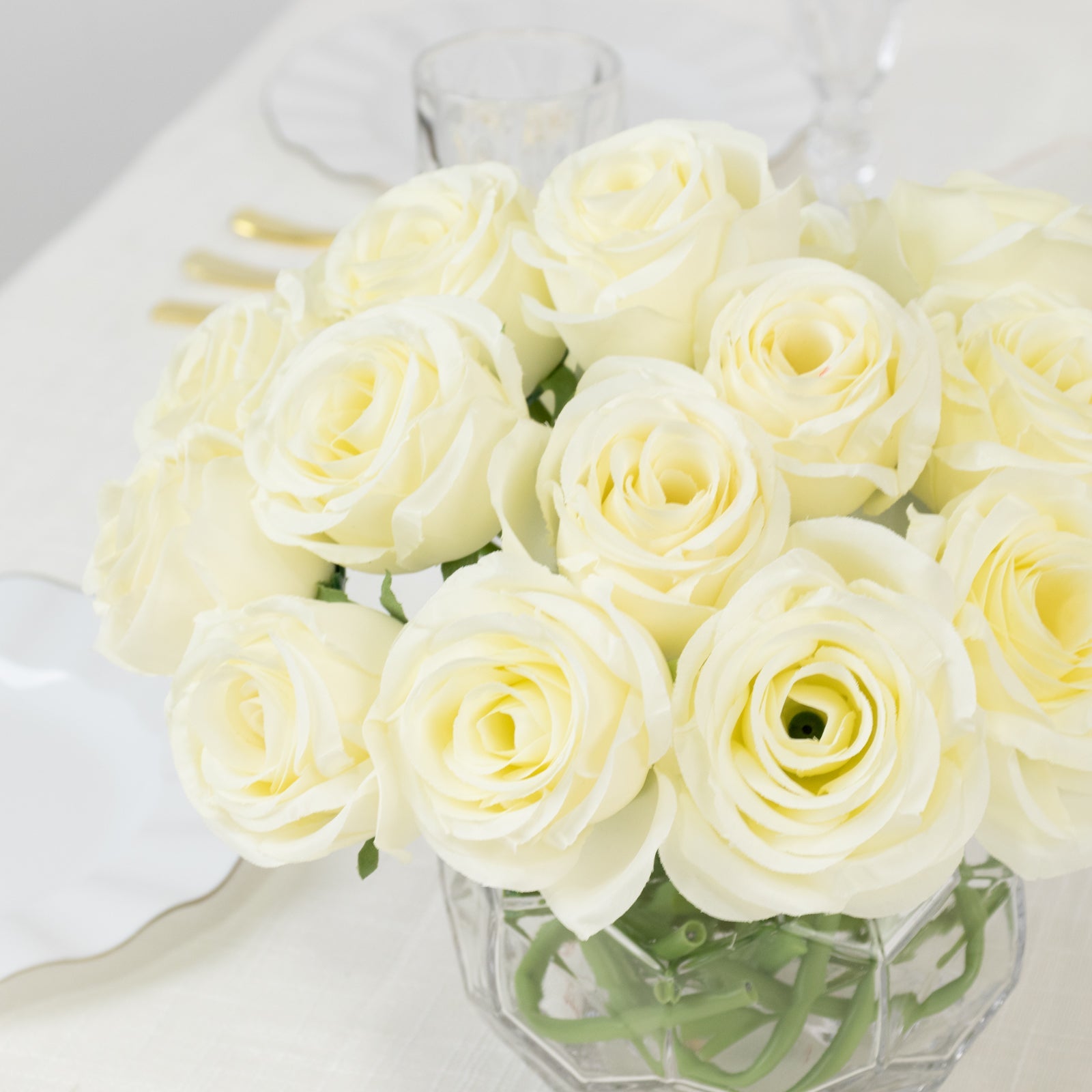 10 Pieces High - Quality Ivory Artificial Single - Stem Silk Roses for Stunning Flower Arrangements
