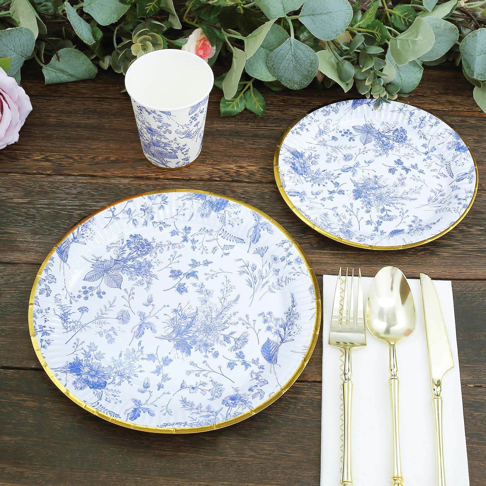 25-Pack Disposable 9-Inch White Dinner Plates with Light Blue French Toile & Gold Rim for Picnics and Chic Brunches