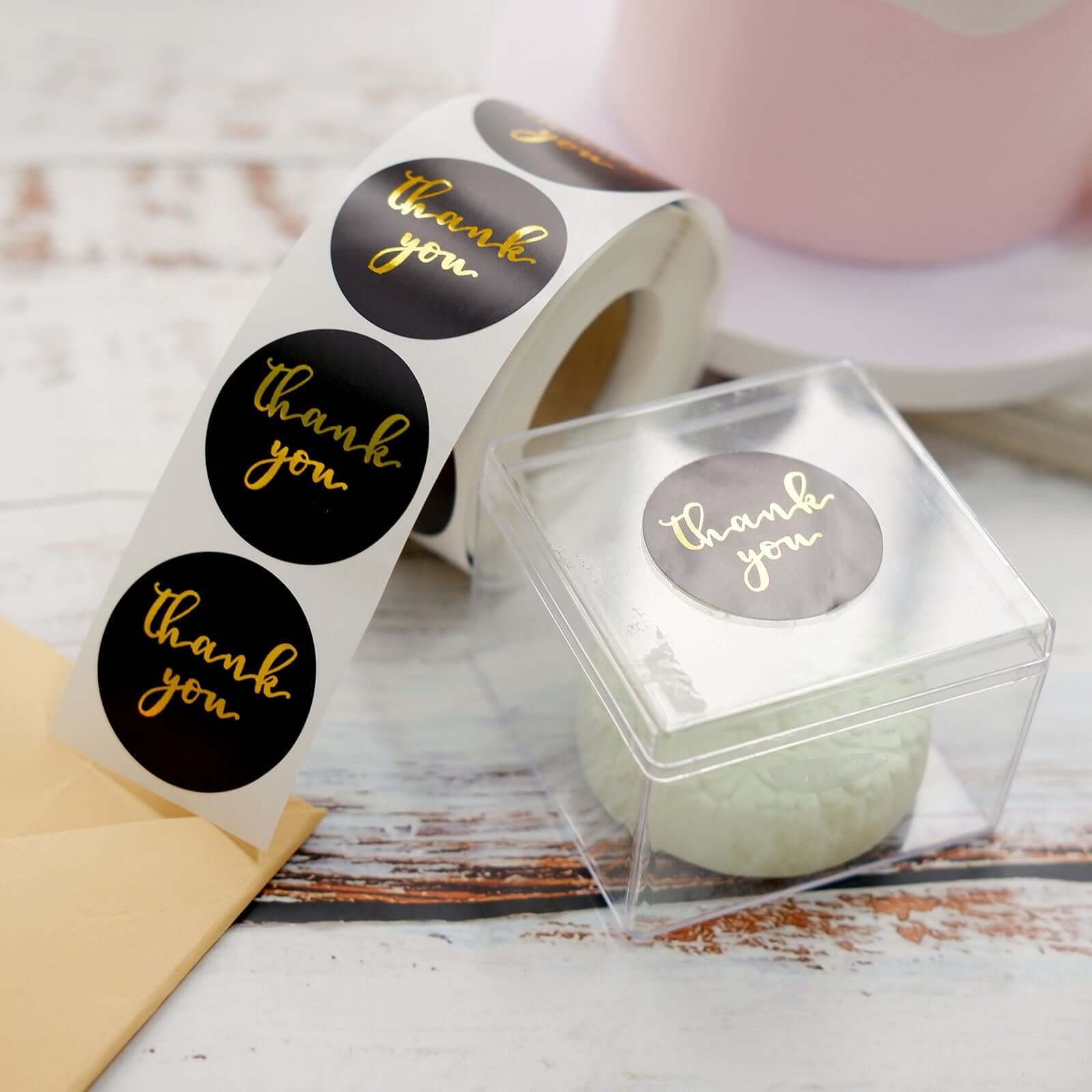 500Pcs Gold Foil 'Thank You' Round Stickers on Black Roll - Ideal for DIY Envelope Decor