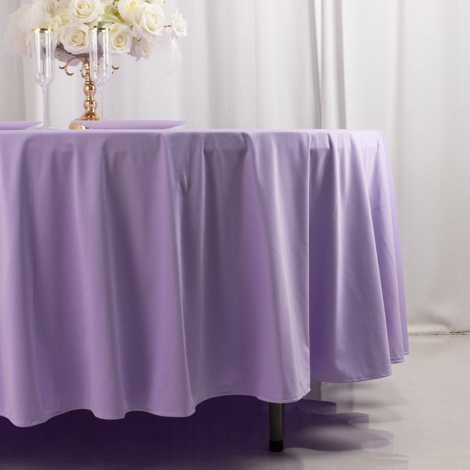 Lavender Lilac Premium 108' Round Scuba Tablecloth - Stain & Wrinkle Resistant