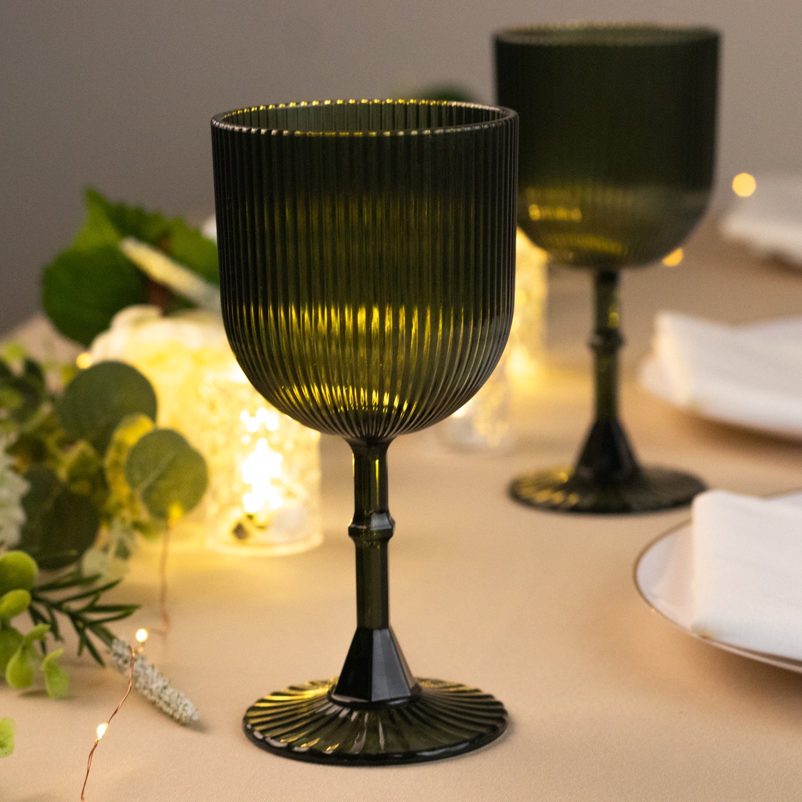 12-Pack 9oz Reusable Shatterproof Vintage Ribbed Hunter Emerald Green Plastic Goblets - Ideal for Parties