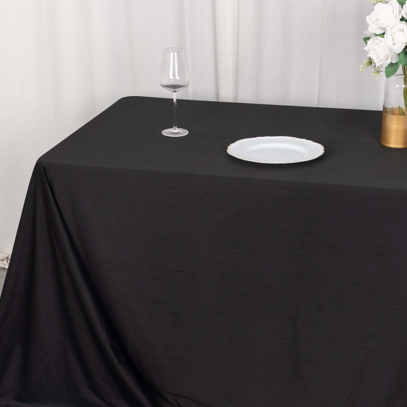 Black Premium Scuba 90x156 Wrinkle-Free, Stain-Resistant Rectangular Tablecloth for Weddings & Parties