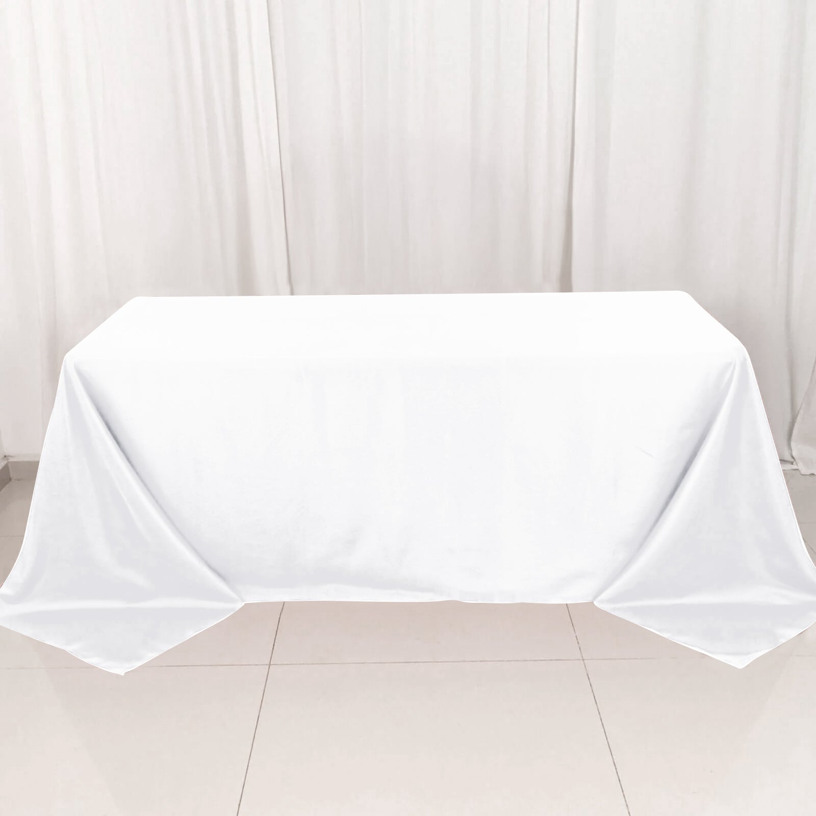 Luxurious Seamless 220GSM Stain-Resistant White Polyester Rectangle Tablecloth 90x132 for Premium Events