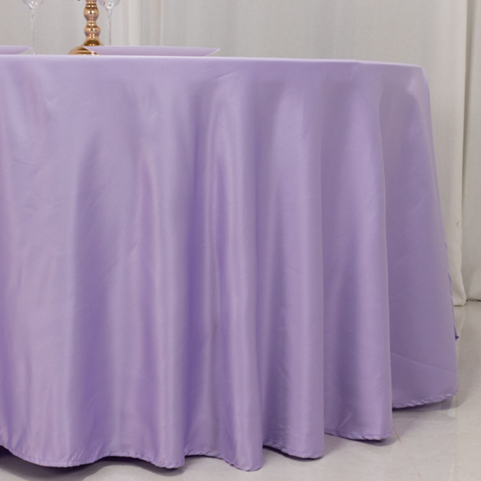 Lavender Lilac Lamour Satin 120-Inch Seamless Round Tablecloth with Soft Sheen
