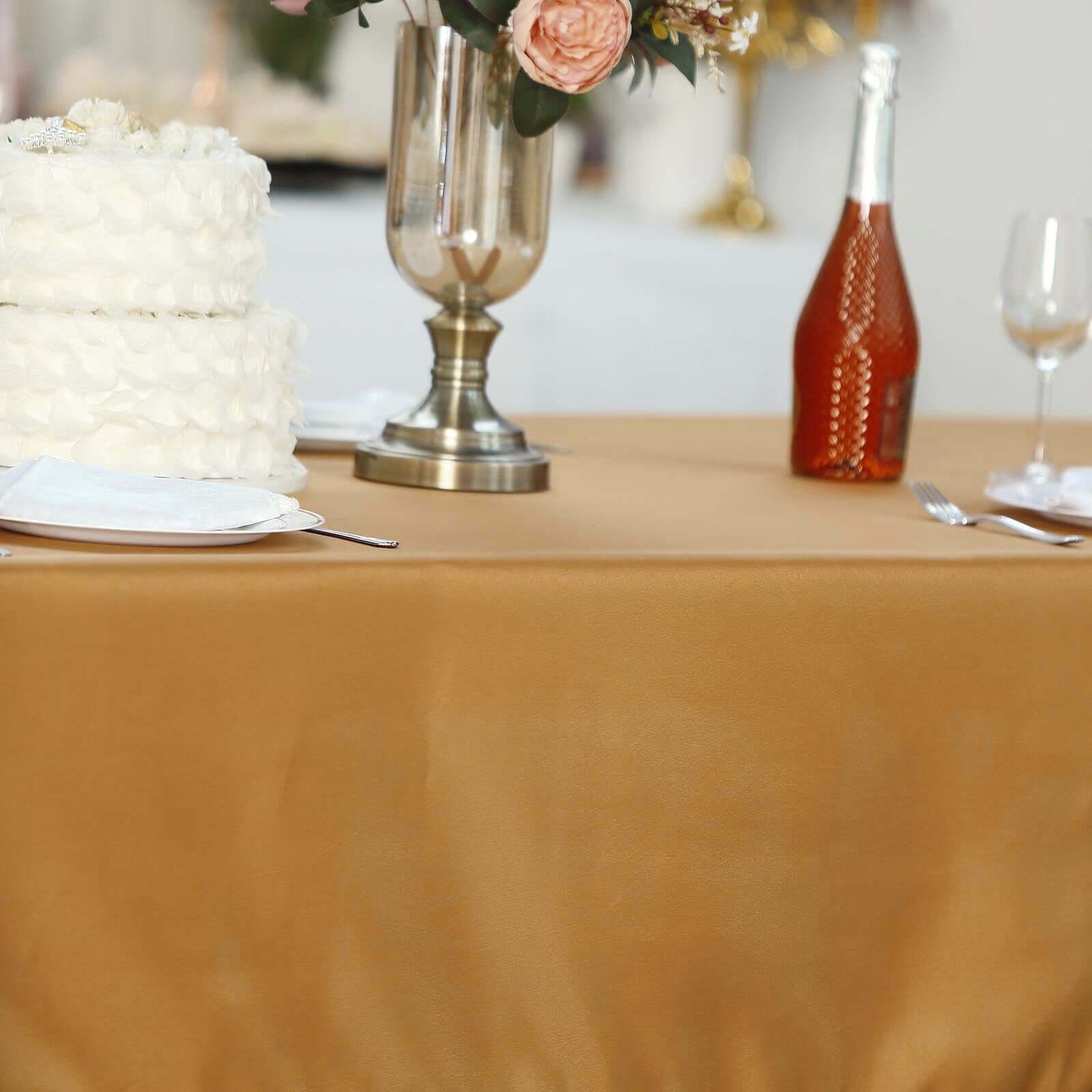 Gold 60x102 Polyester Rectangle Tablecloth - Stylish & Durable for Special Occasions