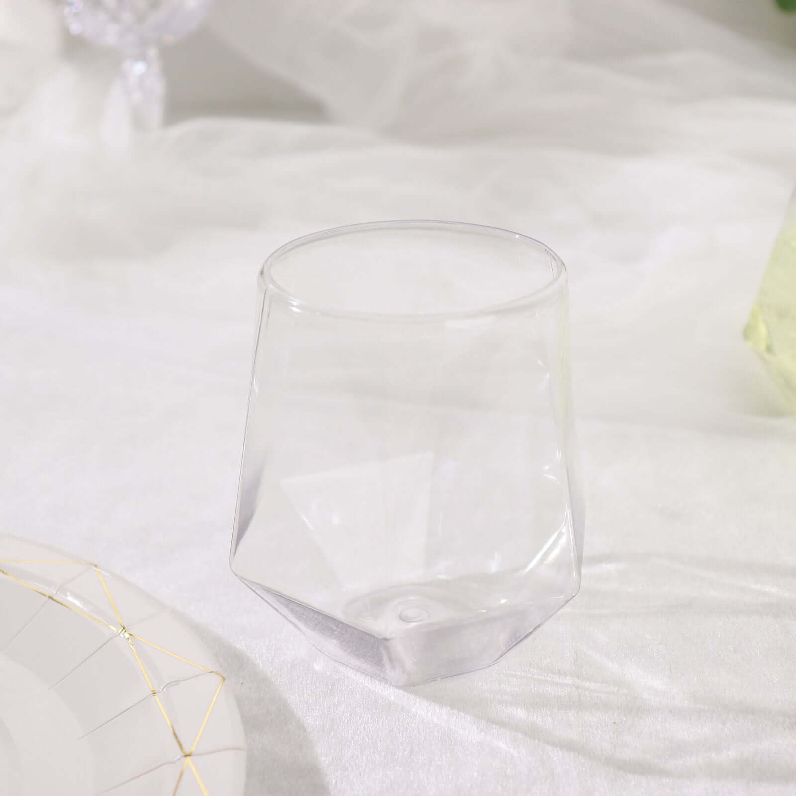 12-Piece Set of Reusable Clear Plastic Stemless Diamond-Shaped 12oz Wine & Whiskey Glasses