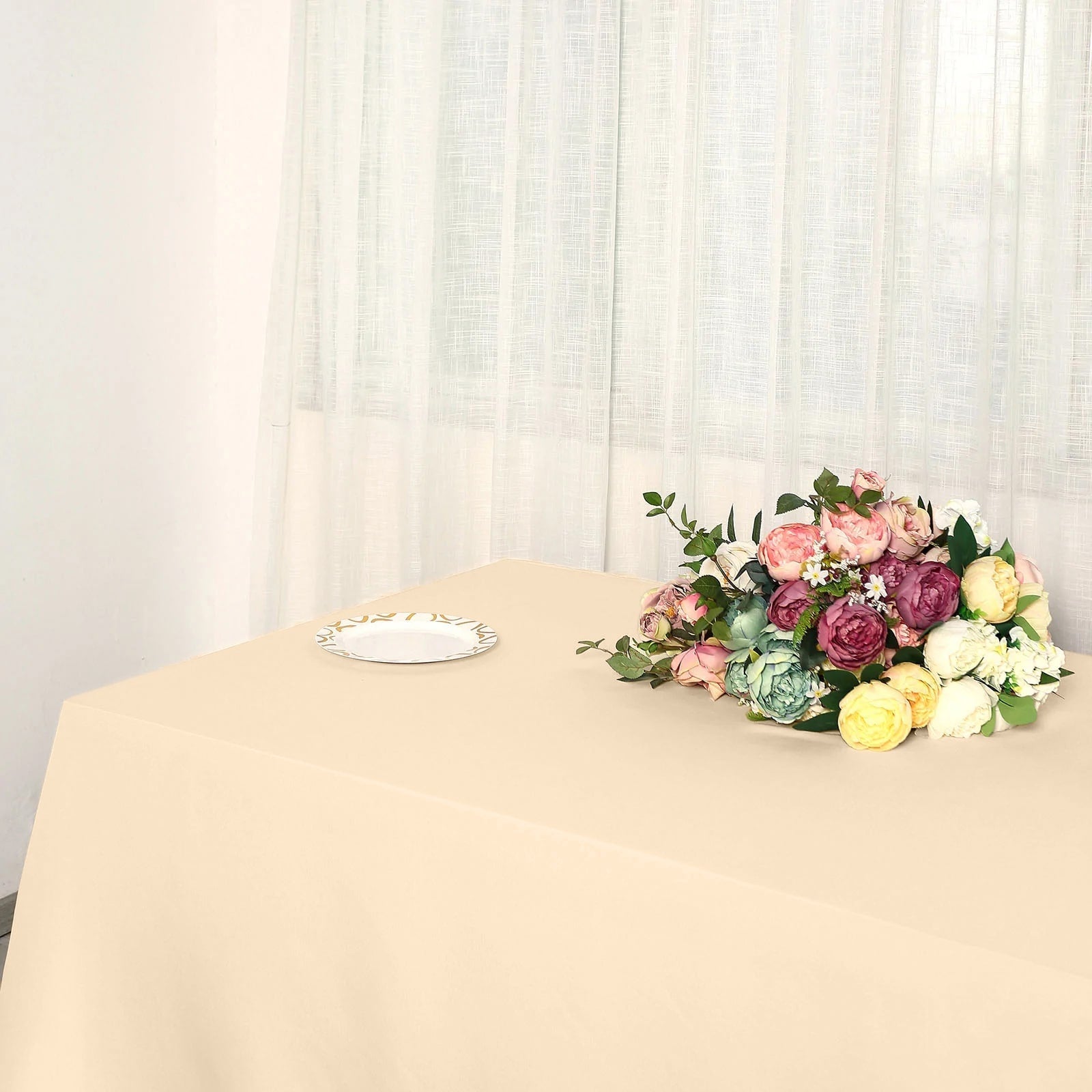 Beige Seamless Wrinkle-Resistant Polyester Rectangle Tablecloth 90x156 - Great Value!