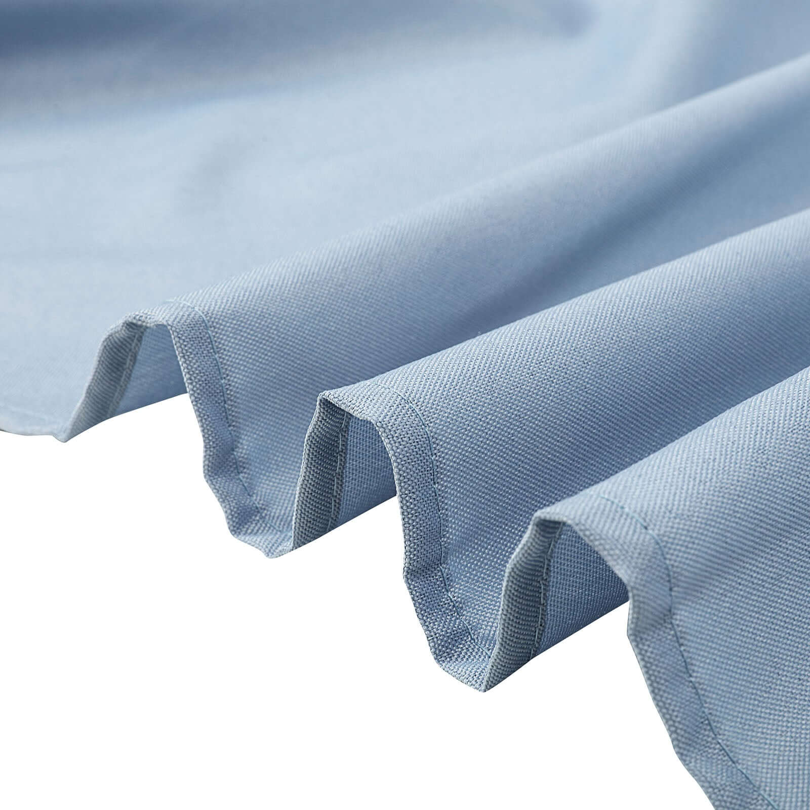 Seamless Wrinkle-Resistant 90x132 Polyester Rectangle Tablecloth in Dusty Blue
