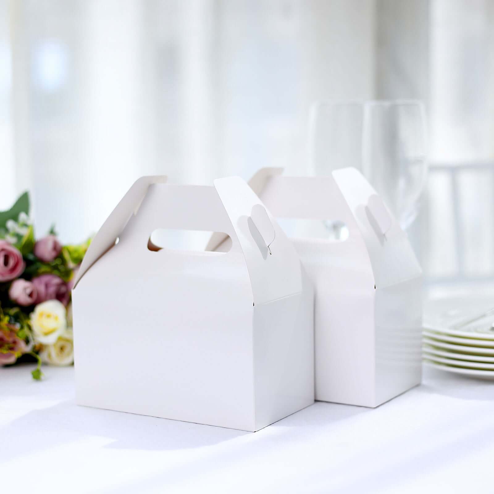 25-Pack Classic White Gable Tote Boxes for Party Favors and Candy Gifts
