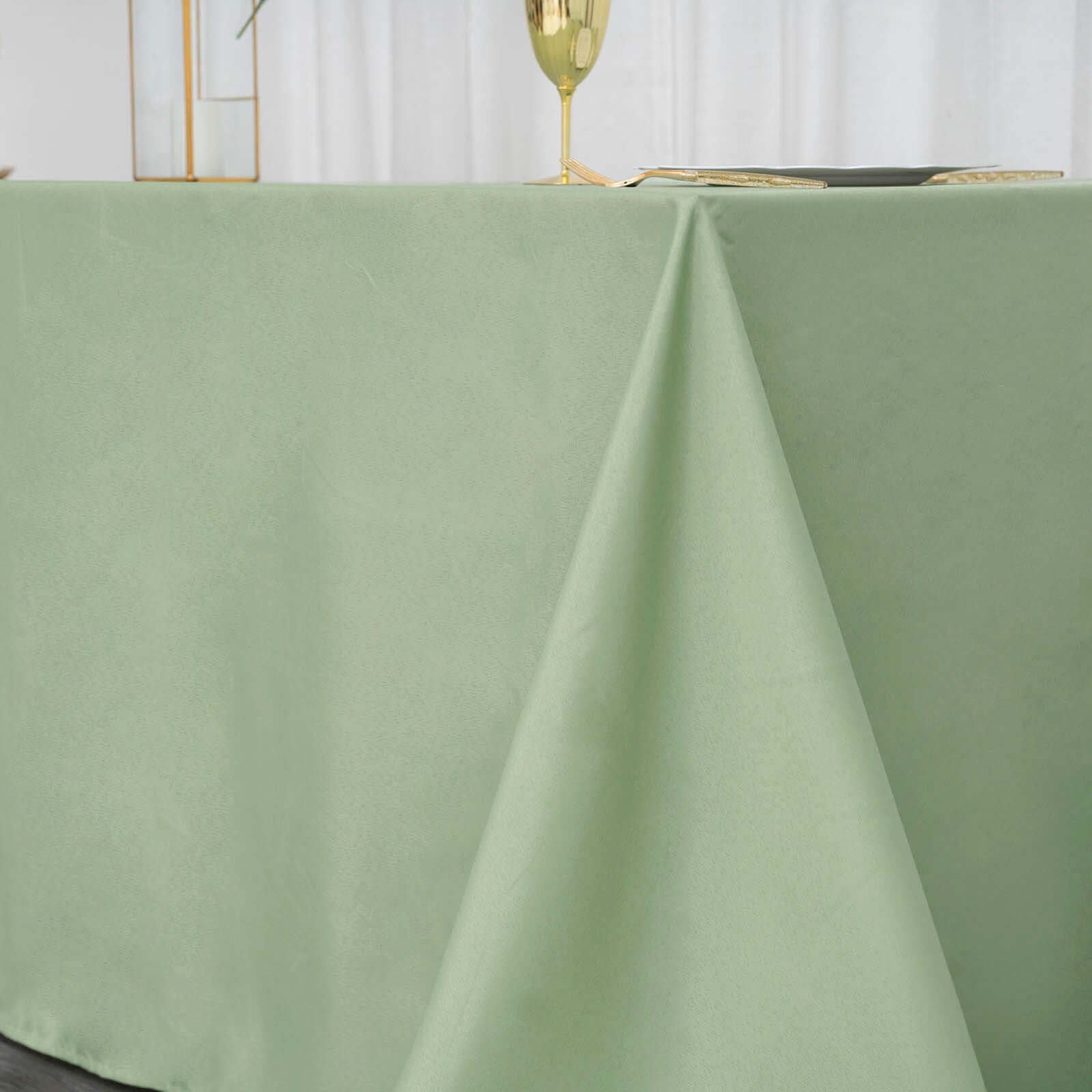 Seamless Wrinkle-Resistant Sage Green Polyester Rectangle Tablecloth 90x132