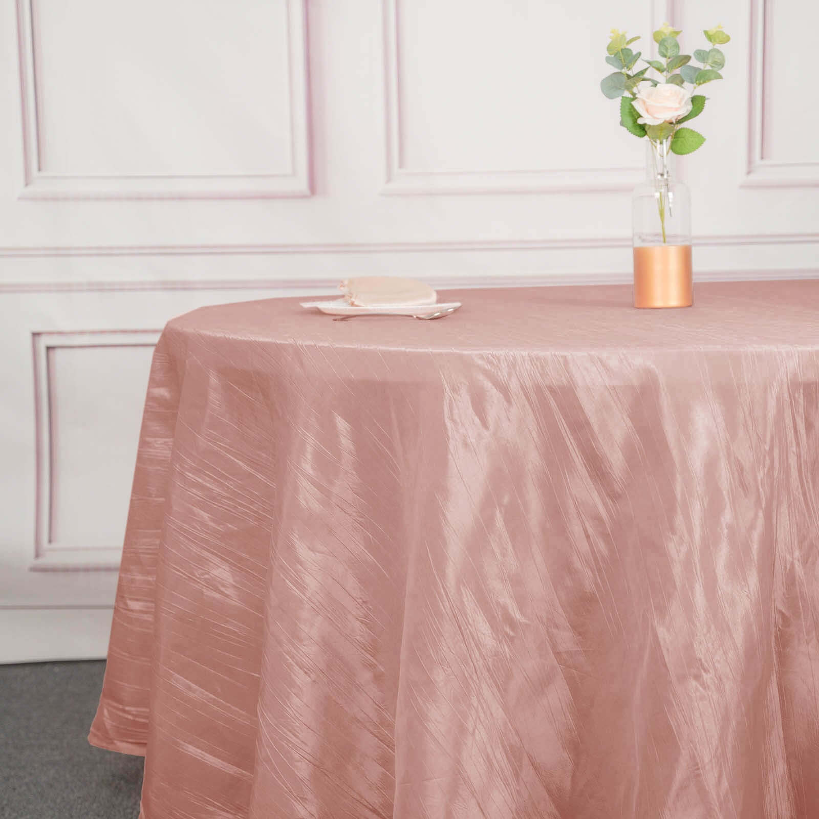 120-Inch Seamless Accordion Crinkle Dusty Rose Taffeta Round Tablecloth