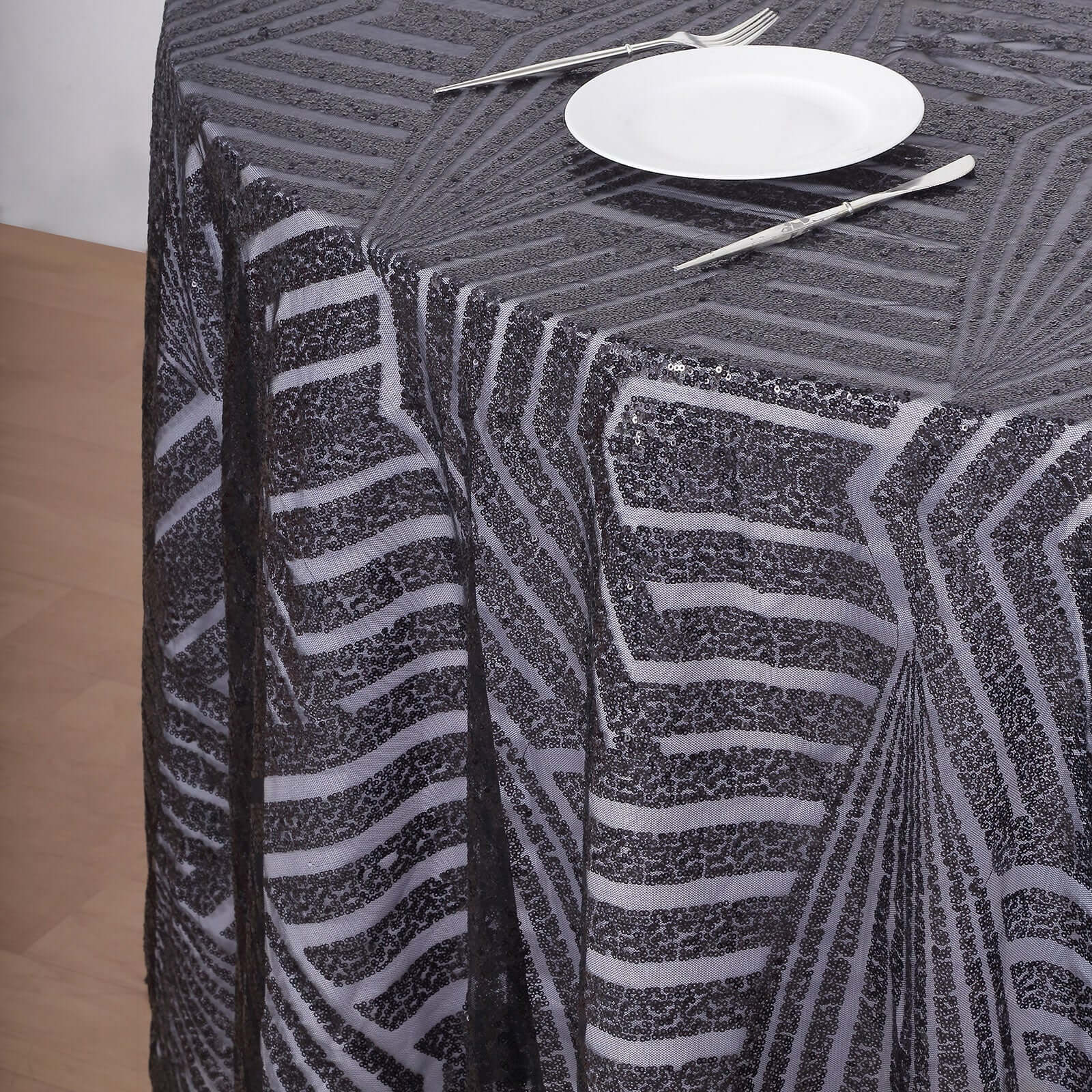 Black Seamless Diamond Glitz 120 Round Sequin Tablecloth - Perfect for Special Events