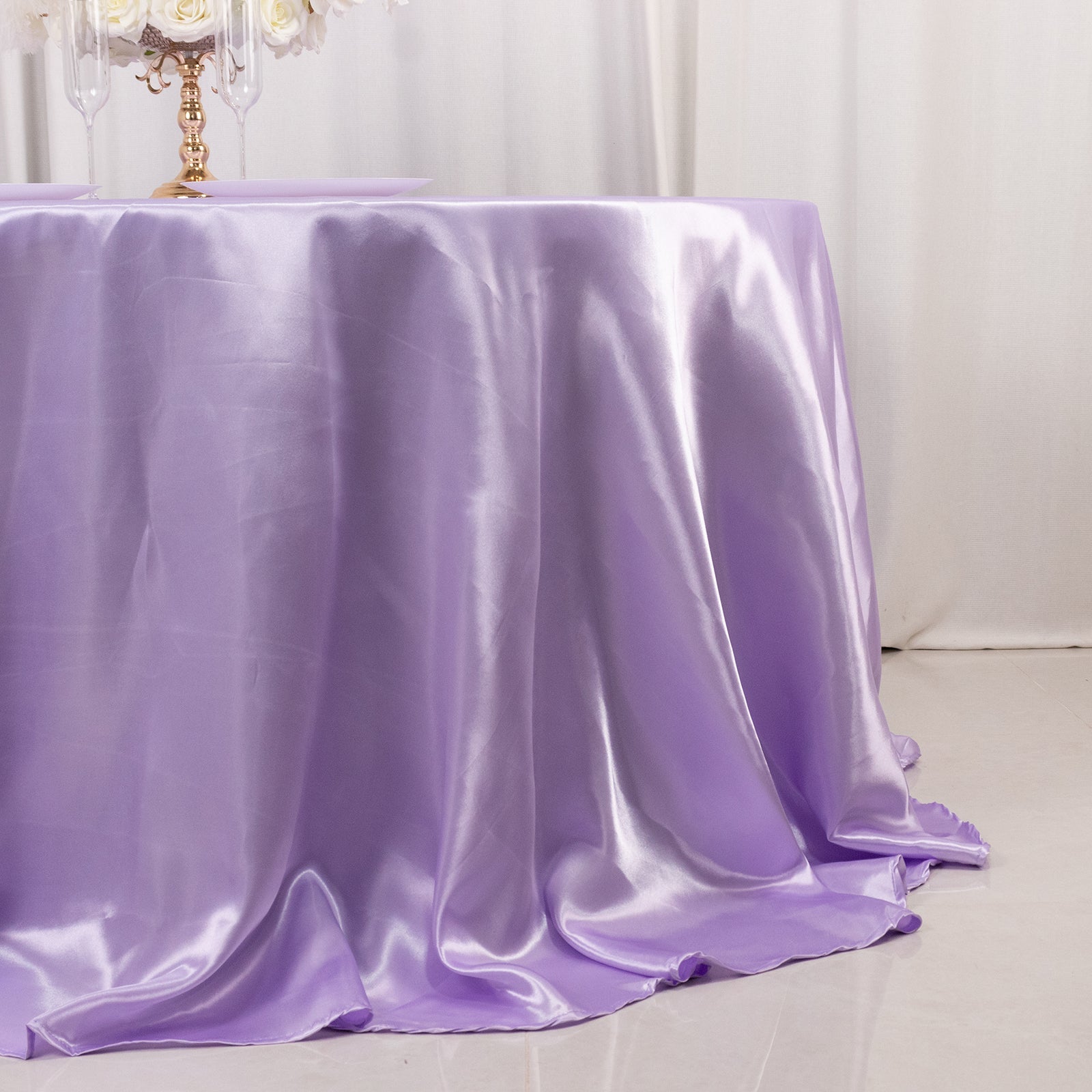 Lavender Lilac Satin Round Tablecloth - 132" Stylish Seamless Cover