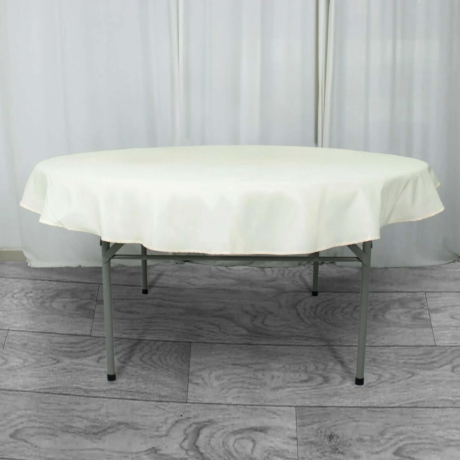 Ivory 70-Inch Premium Polyester Round Tablecloth - 220GSM, Stain & Wrinkle Resistant