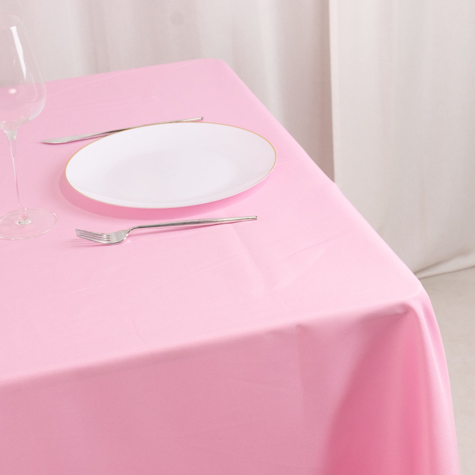 Hot Deal! 70x70 Pink Square Polyester Table Overlay 220GSM Wrinkle-Resistant Tablecloth