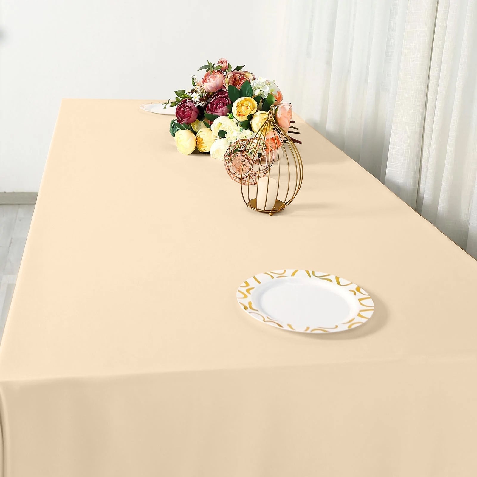 Beige Seamless Wrinkle-Resistant Polyester Rectangle Tablecloth 90x156 - Great Value!