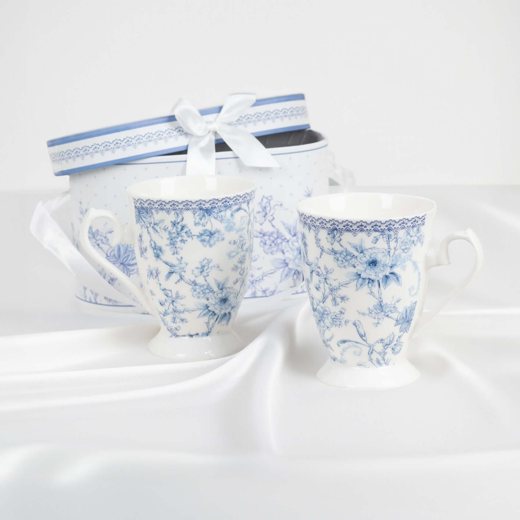 Hot Deal! 2-Pack White & Blue French Toile Porcelain Tea Cups Bridal Shower Gift Set in Keepsake Box