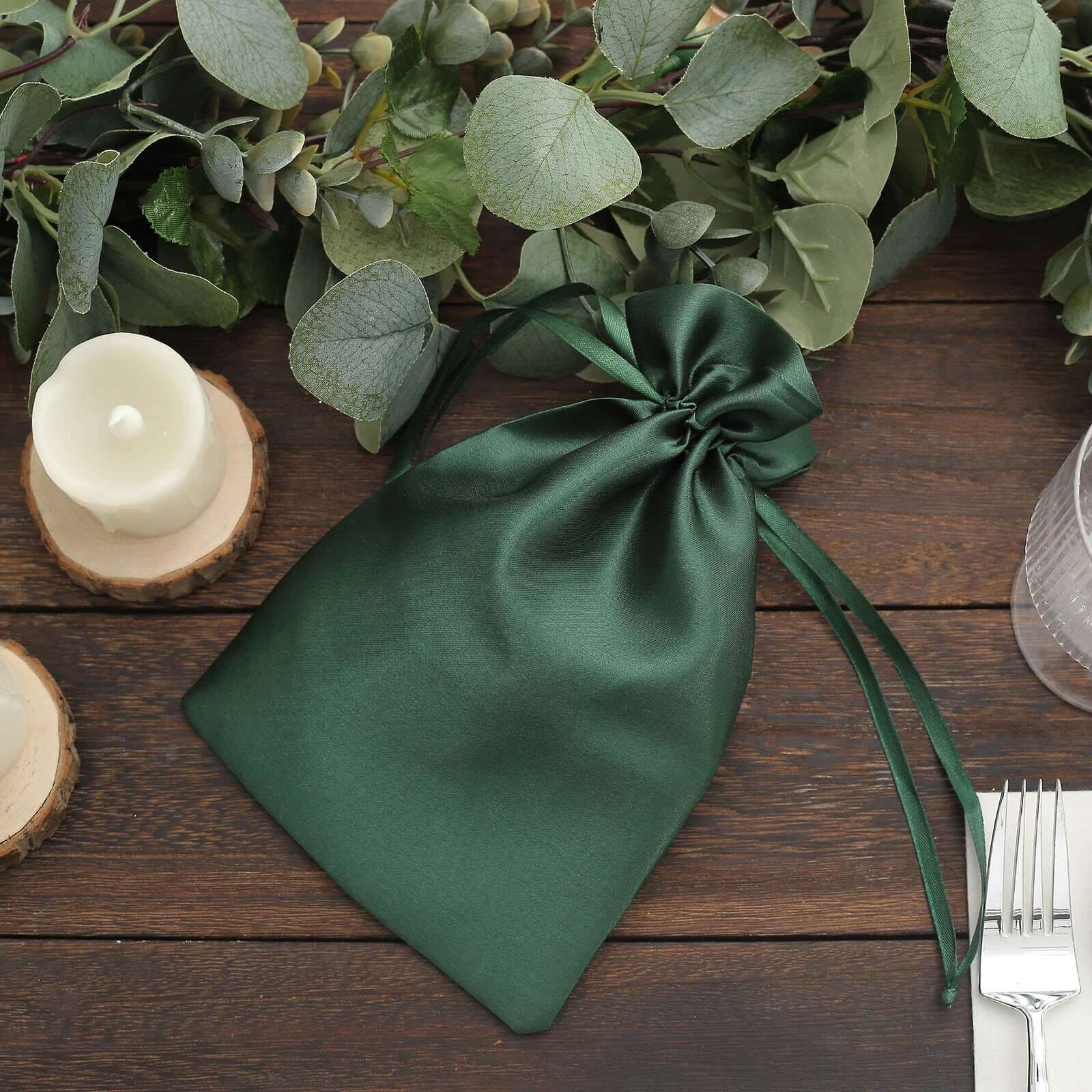12-Piece Set of 6x9 Hunter Emerald Green Satin Drawstring Wedding Favor Gift Bags