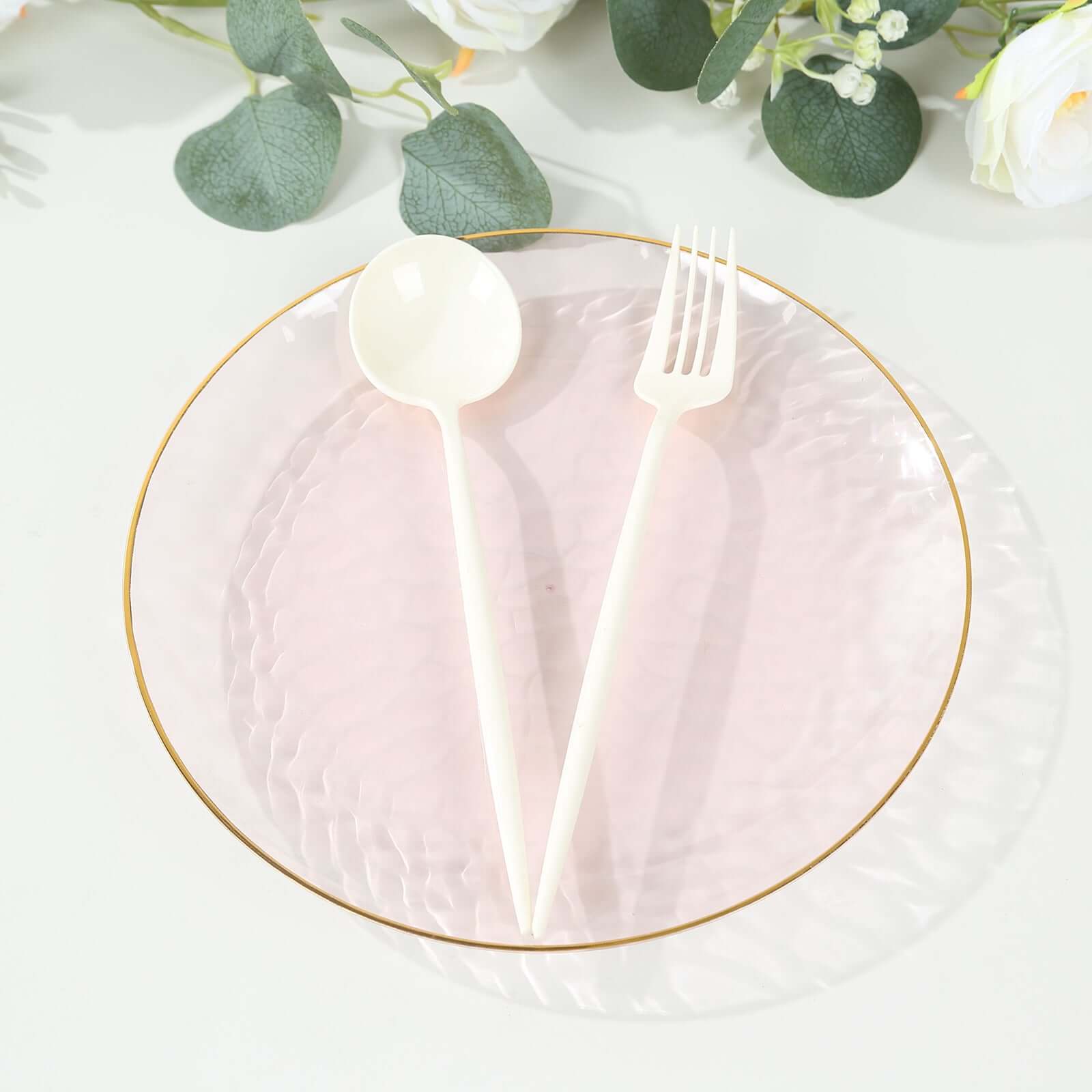 10-Piece Set of 9-Inch Transparent Blush Plastic Dinner Plates with Hammered Gold Rim - Disposable for Parties