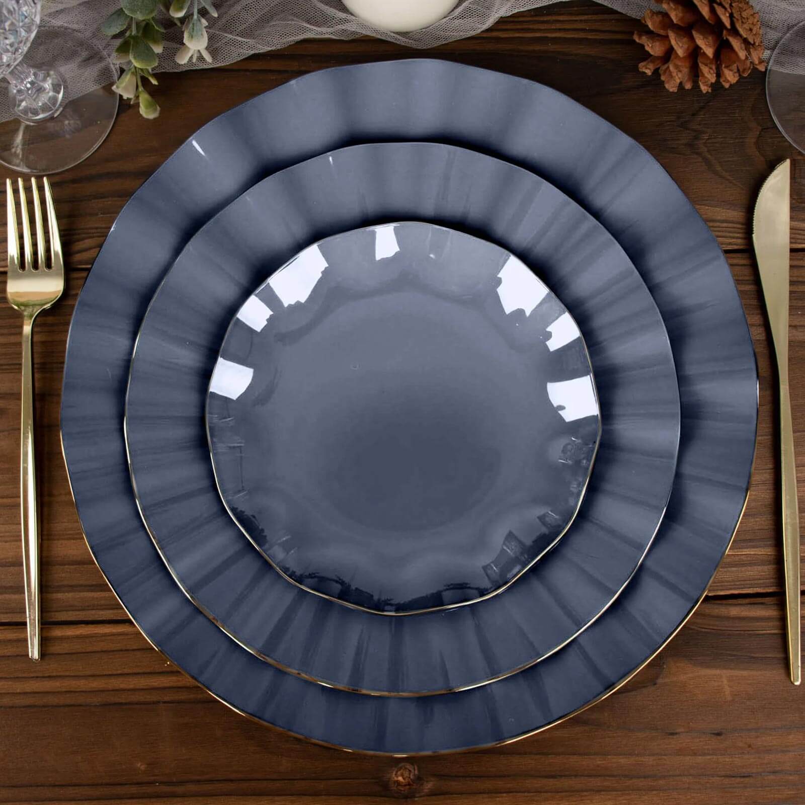 Great Deal! 10-Pack Navy Blue Plastic Round Dessert Plates with Ruffled Rim and Gold Edging