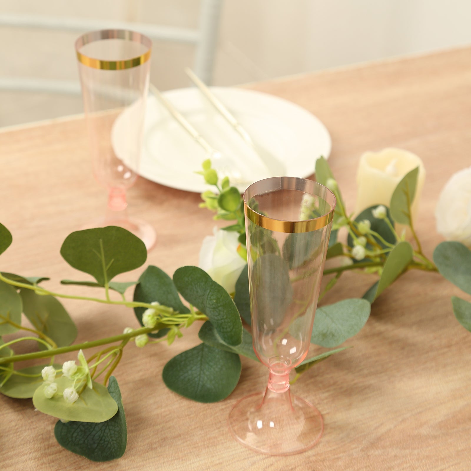 12-Pack Disposable 5oz Transparent Blush Plastic Champagne Flutes with Gold Rim for Parties