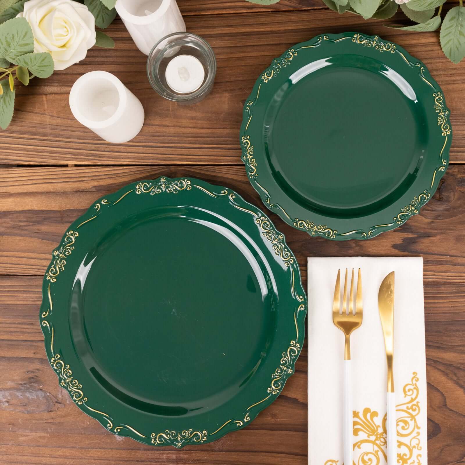 10-Pack Sturdy Disposable Round Dinner Plates in Hunter Green with Gold Embossed Rim
