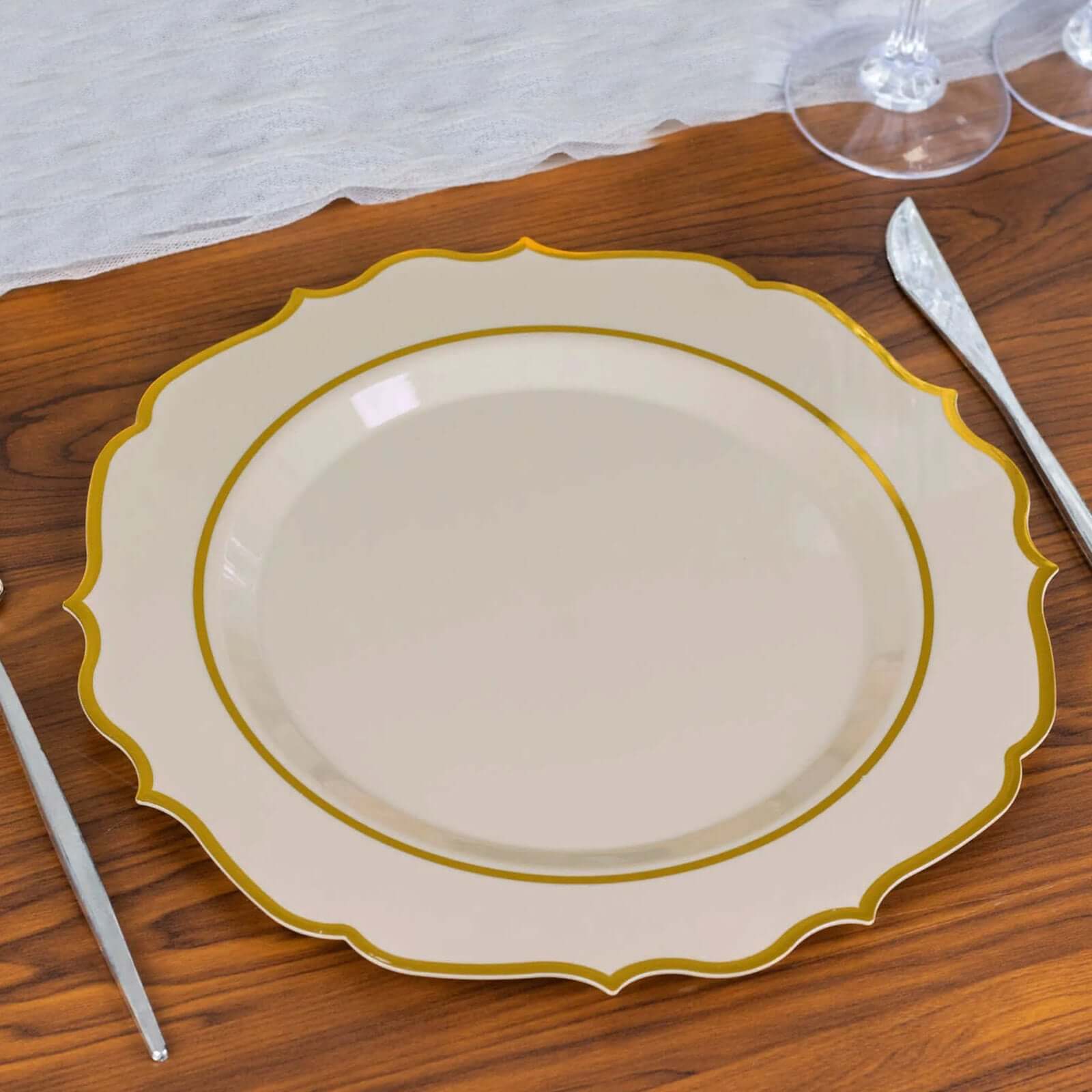 Hot Sale! 10-Piece Disposable Plastic Round Dinner Plates in Taupe with Gold Scalloped Rims