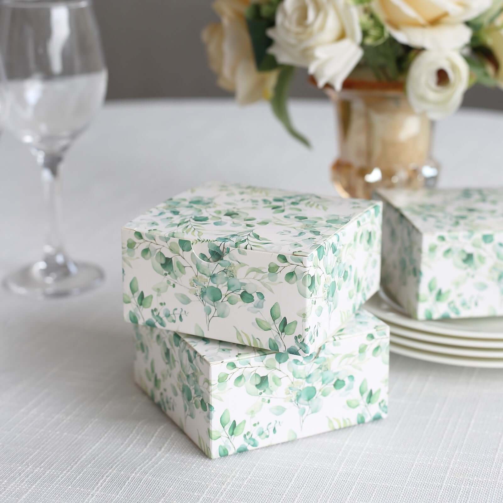 25-Pack White & Green Eucalyptus Print Cardstock Party Favor Boxes - 4x4x2, Ideal for Various Occasions