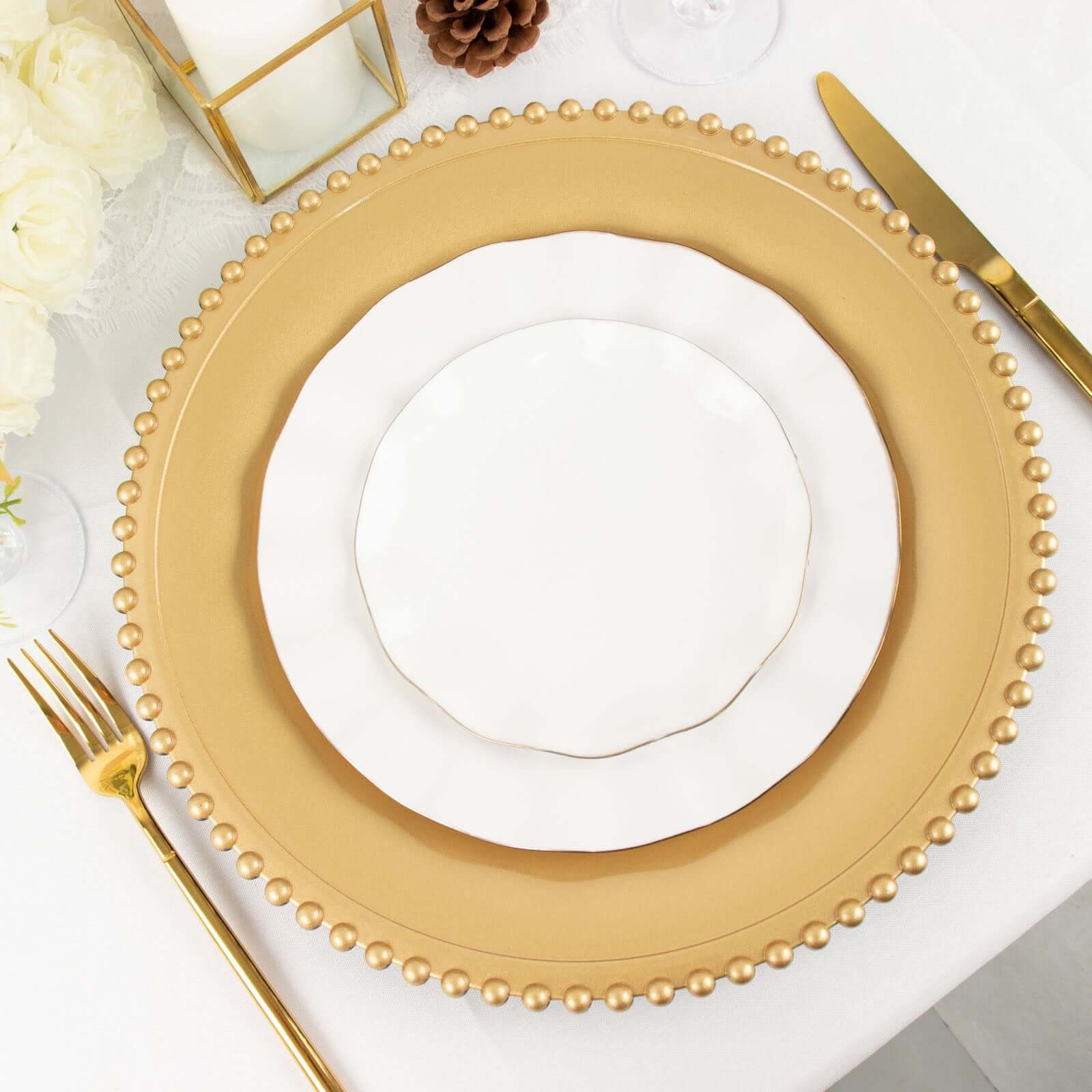 Hot Sale! 6-Pack Gold Acrylic Round Charger Plates with Beaded Rim for Decorative Dinner Parties